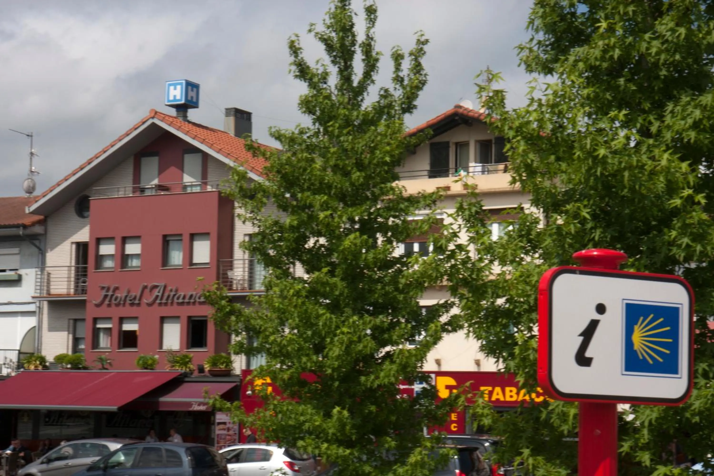 Facade/entrance in Hotel Aitana