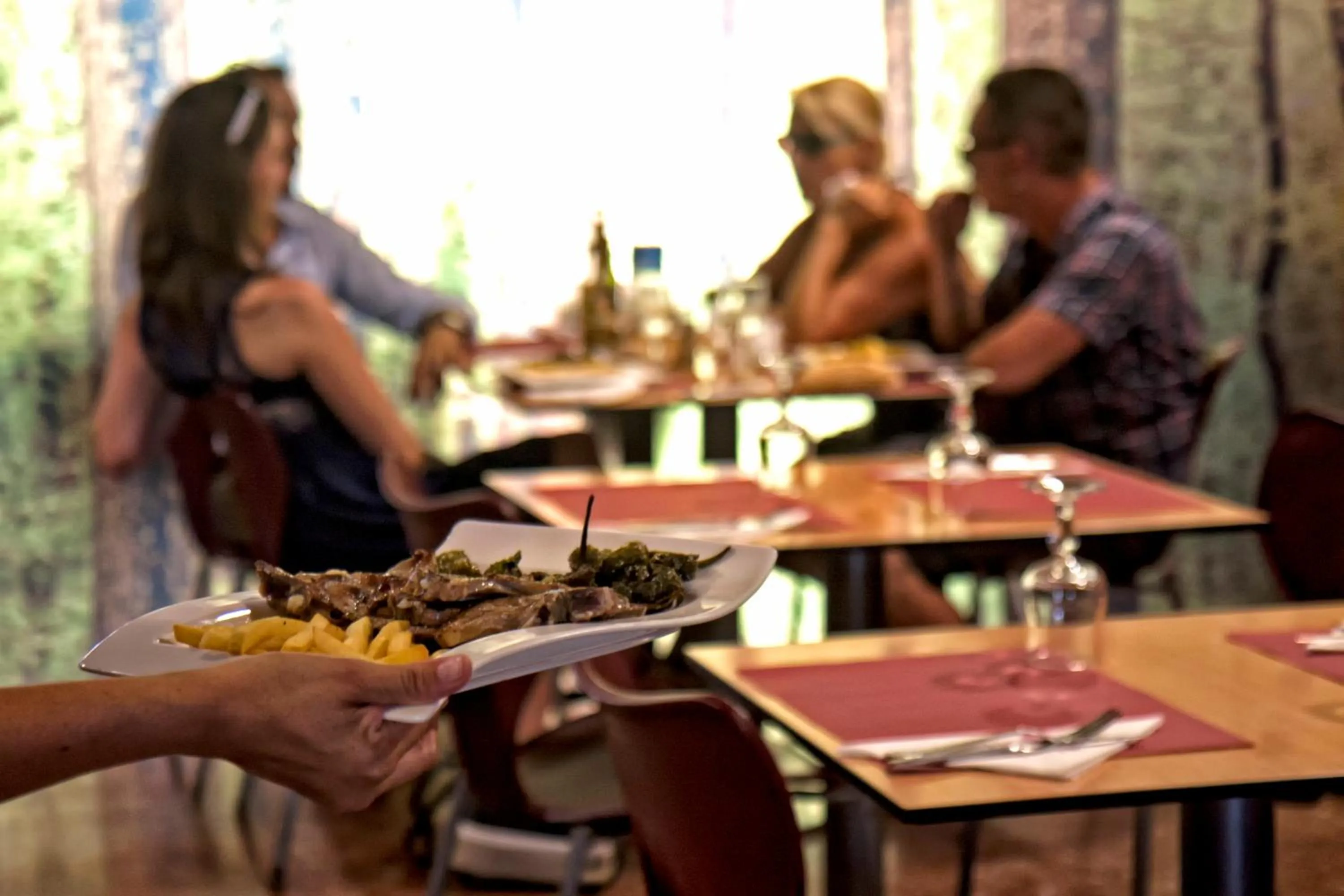 Restaurant/places to eat in Hotel Aitana