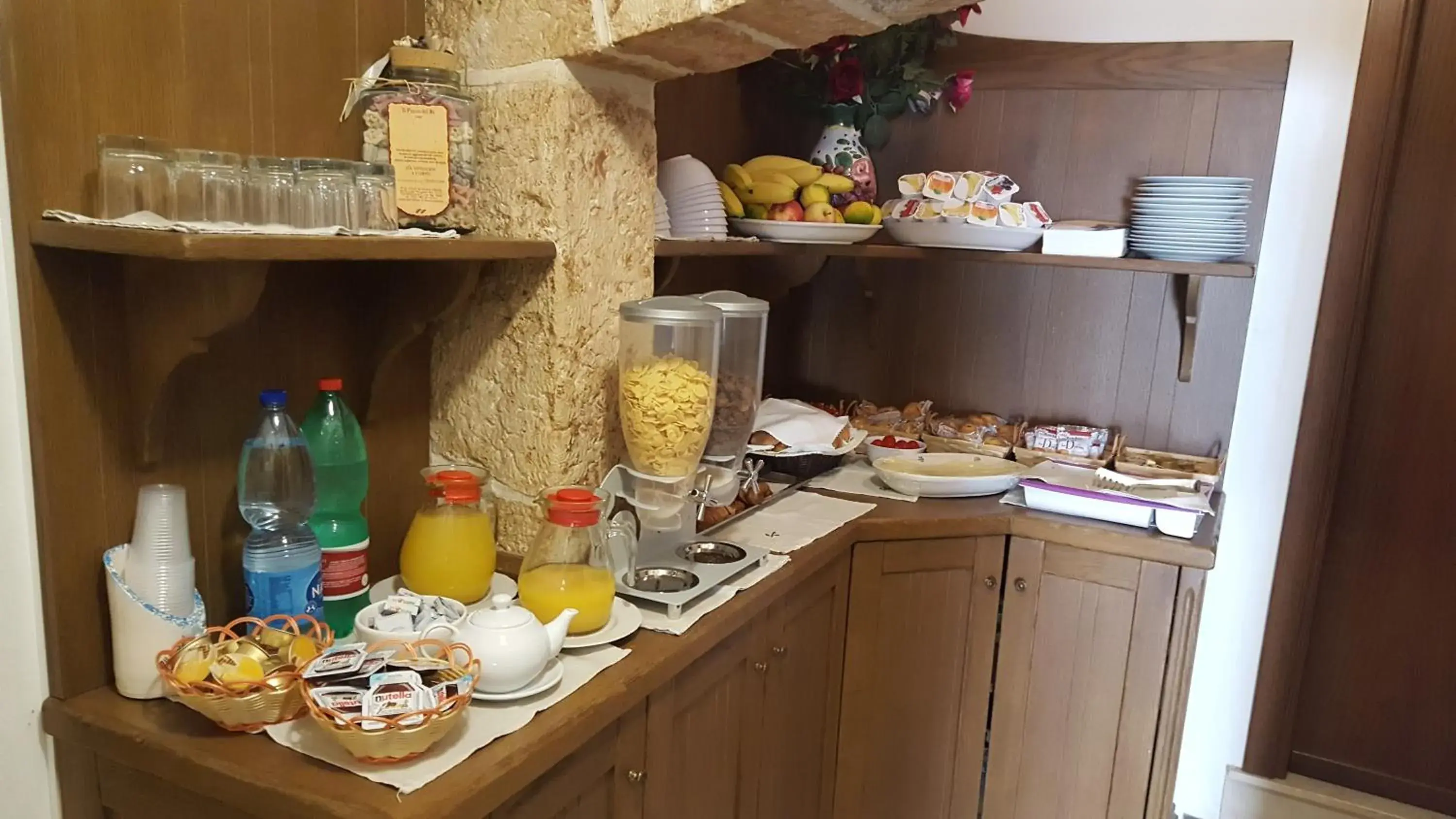 Breakfast in Trulli e Puglia Resort Breakfast in Trulli e Puglia Resort