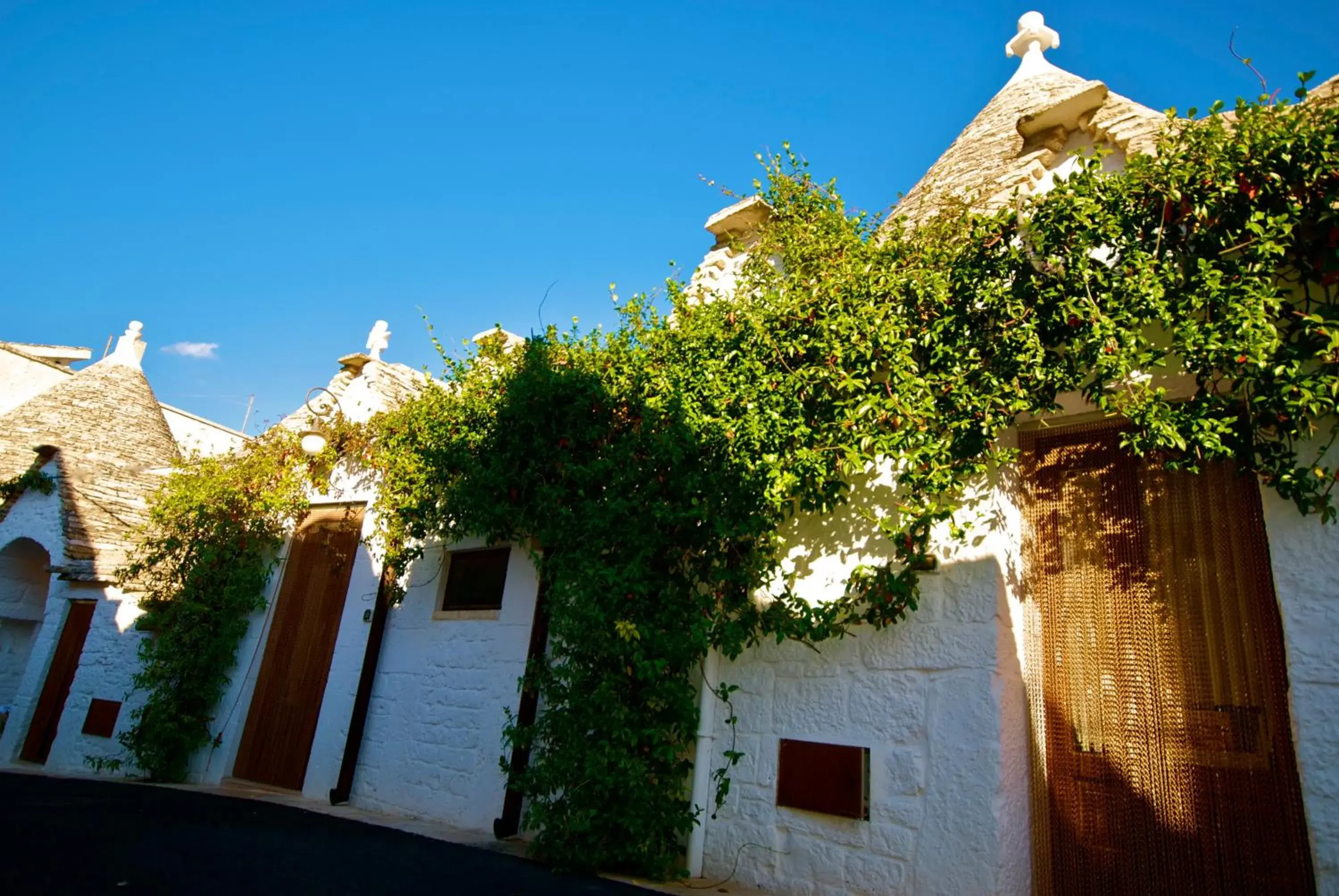 Facade/entrance in Trulli e Puglia Resort Facade/entrance in Trulli e Puglia Resort