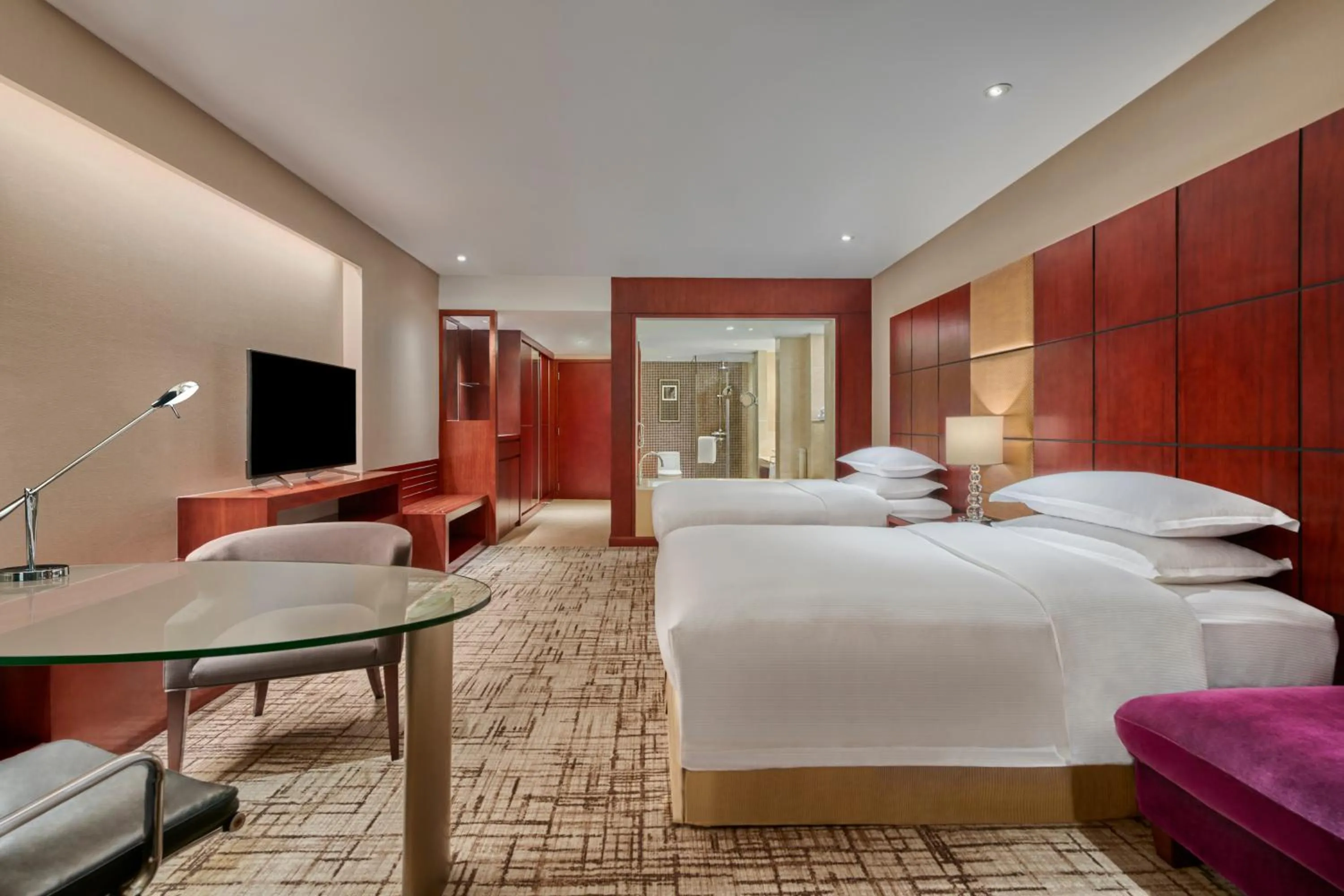 Bed in Hilton Guangzhou Science City, Free Shuttle Bus during Canton Fair