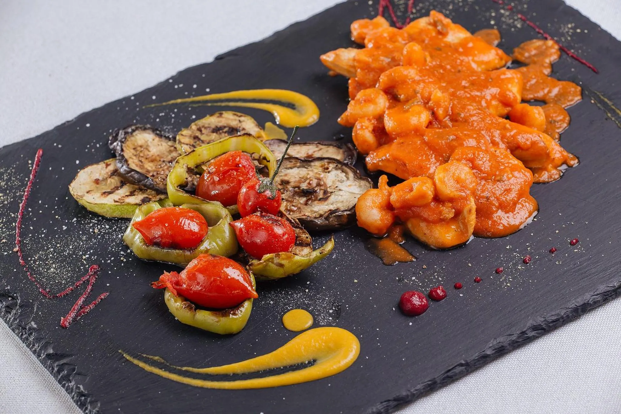 Restaurant/places to eat in Hotel Sokoline