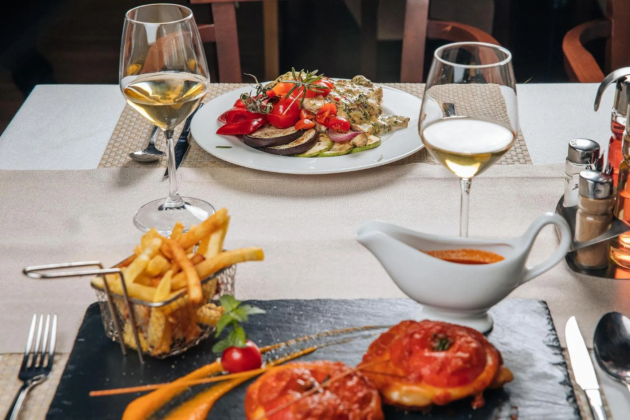 Food in Hotel Sokoline