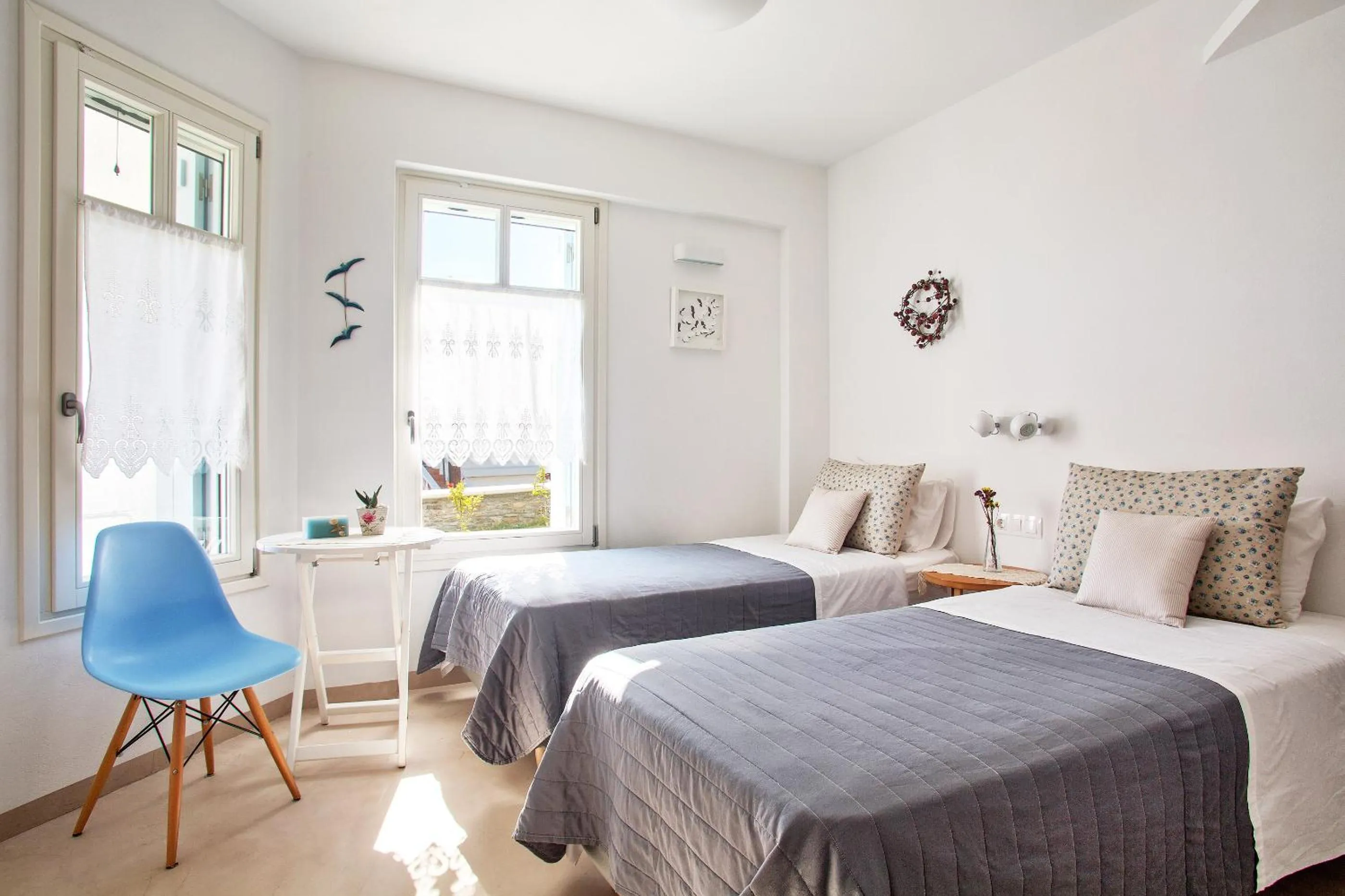 Property building, Bed in Anemomiloi Andros