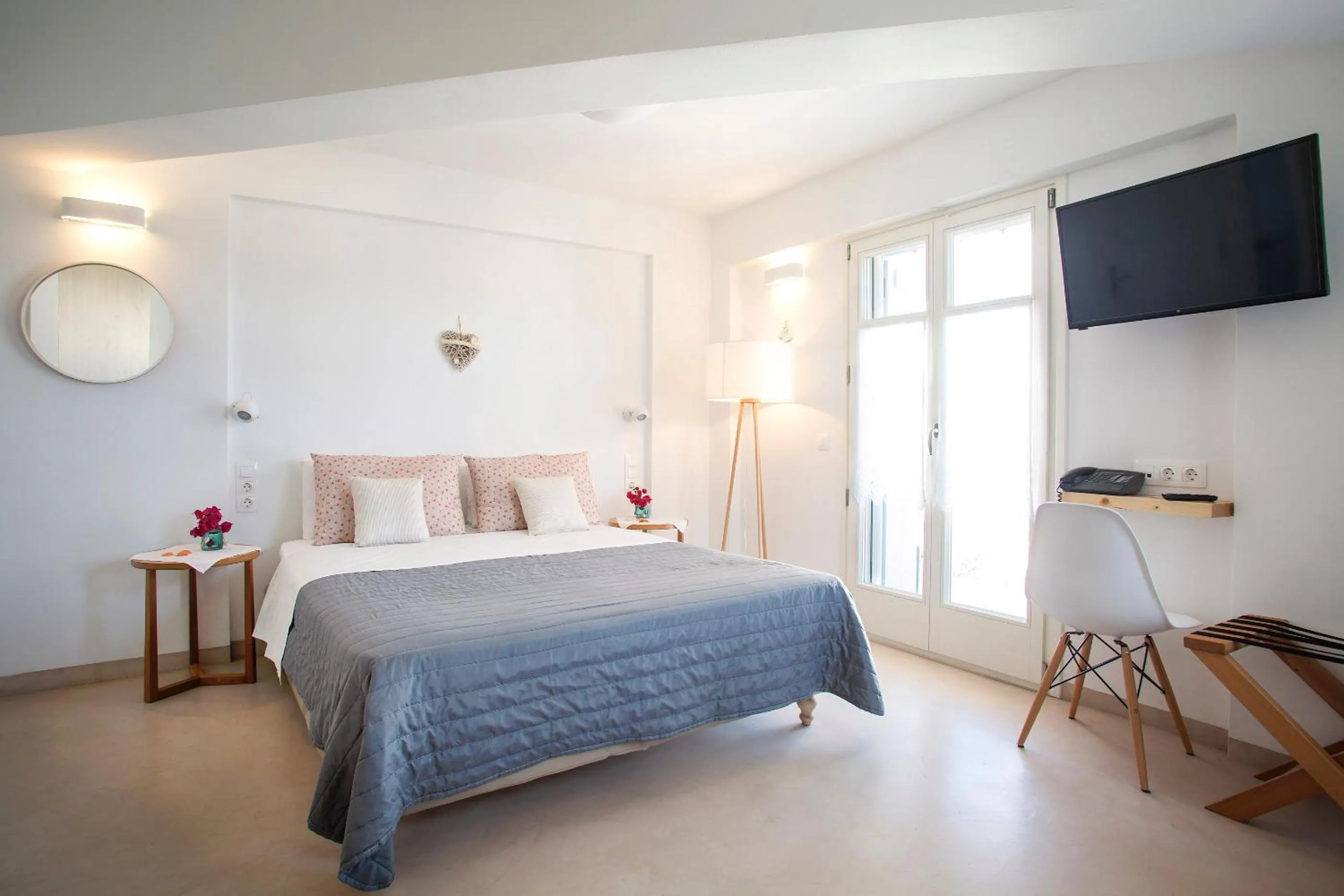 Property building, Bed in Anemomiloi Andros