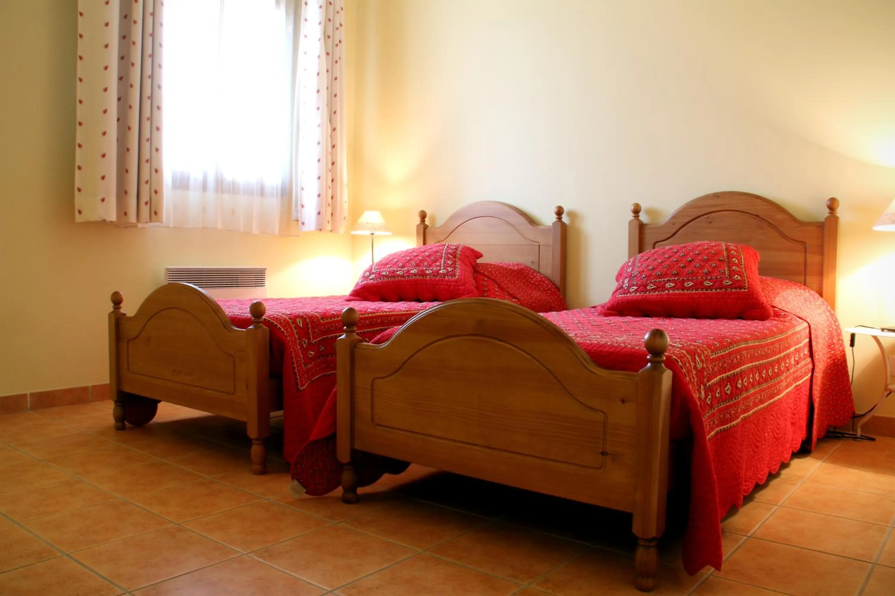 Photo of the whole room, Bed in Le Relais Du Grand Logis