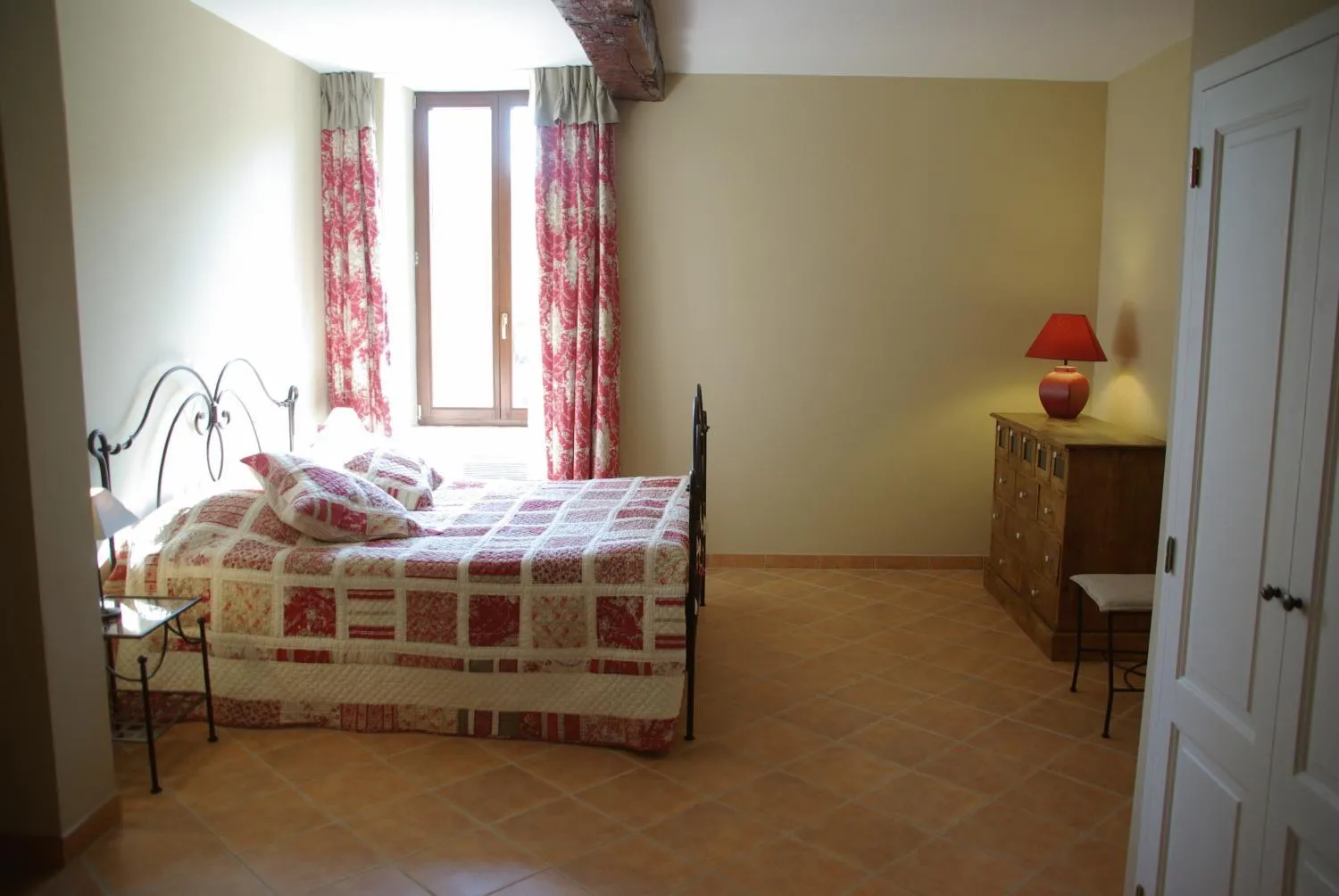 Photo of the whole room, Bed in Le Relais Du Grand Logis