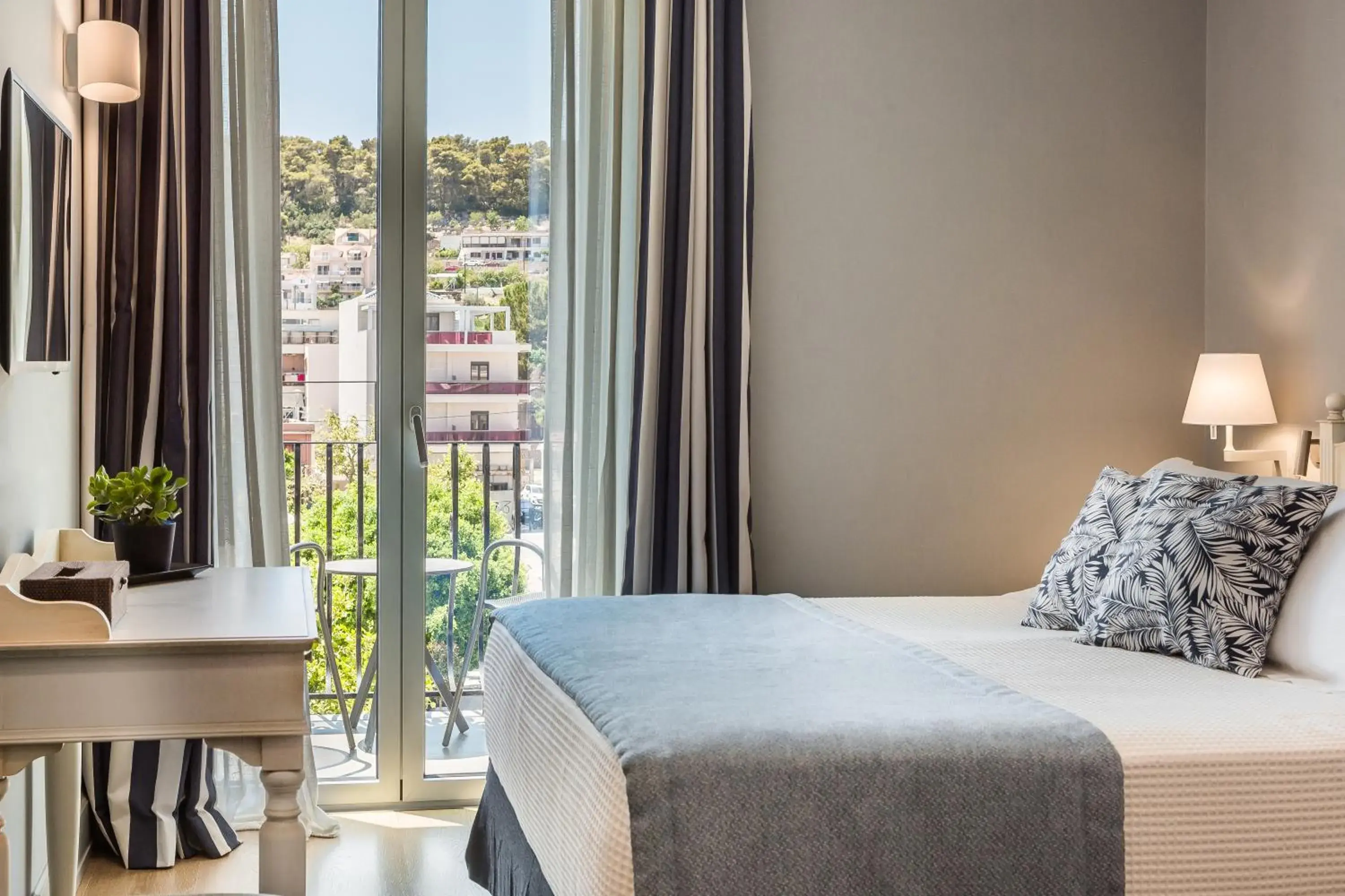 Bed in Aenos Hotel Bed in Aenos Hotel