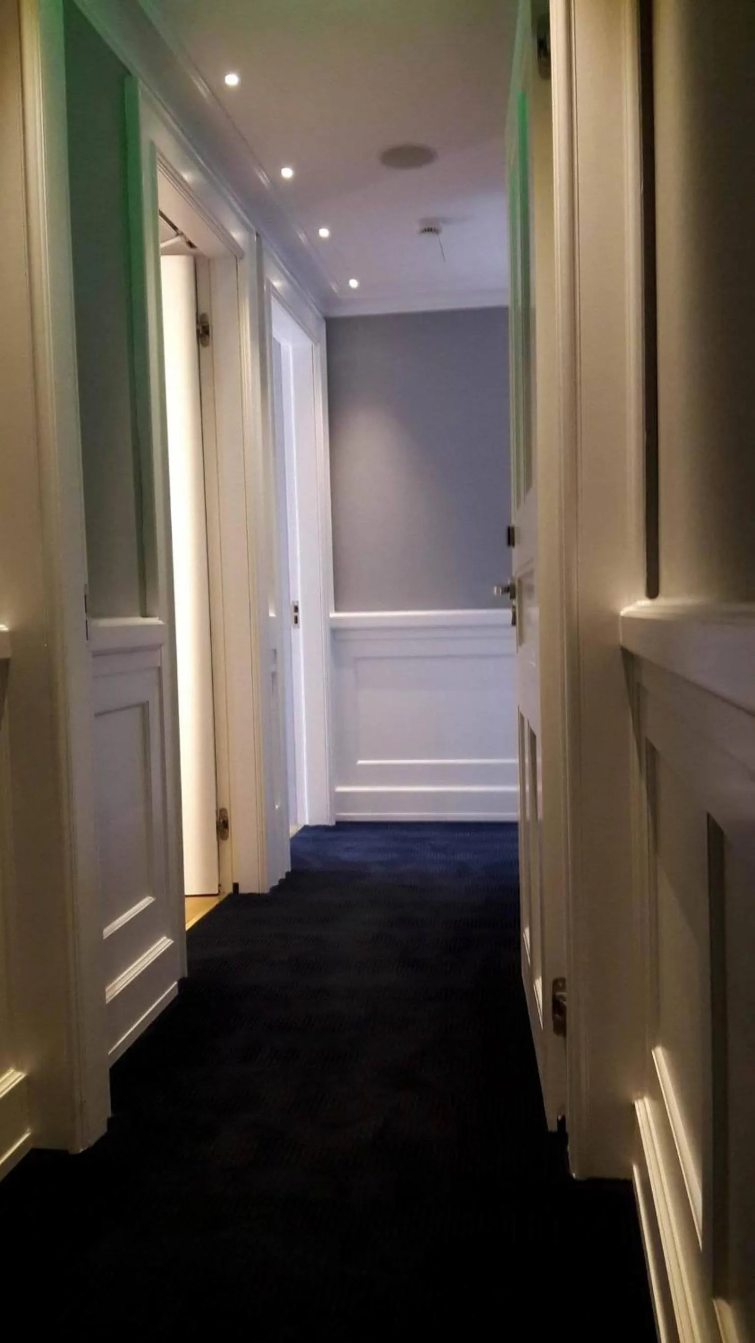 Area and facilities in Aenos Hotel