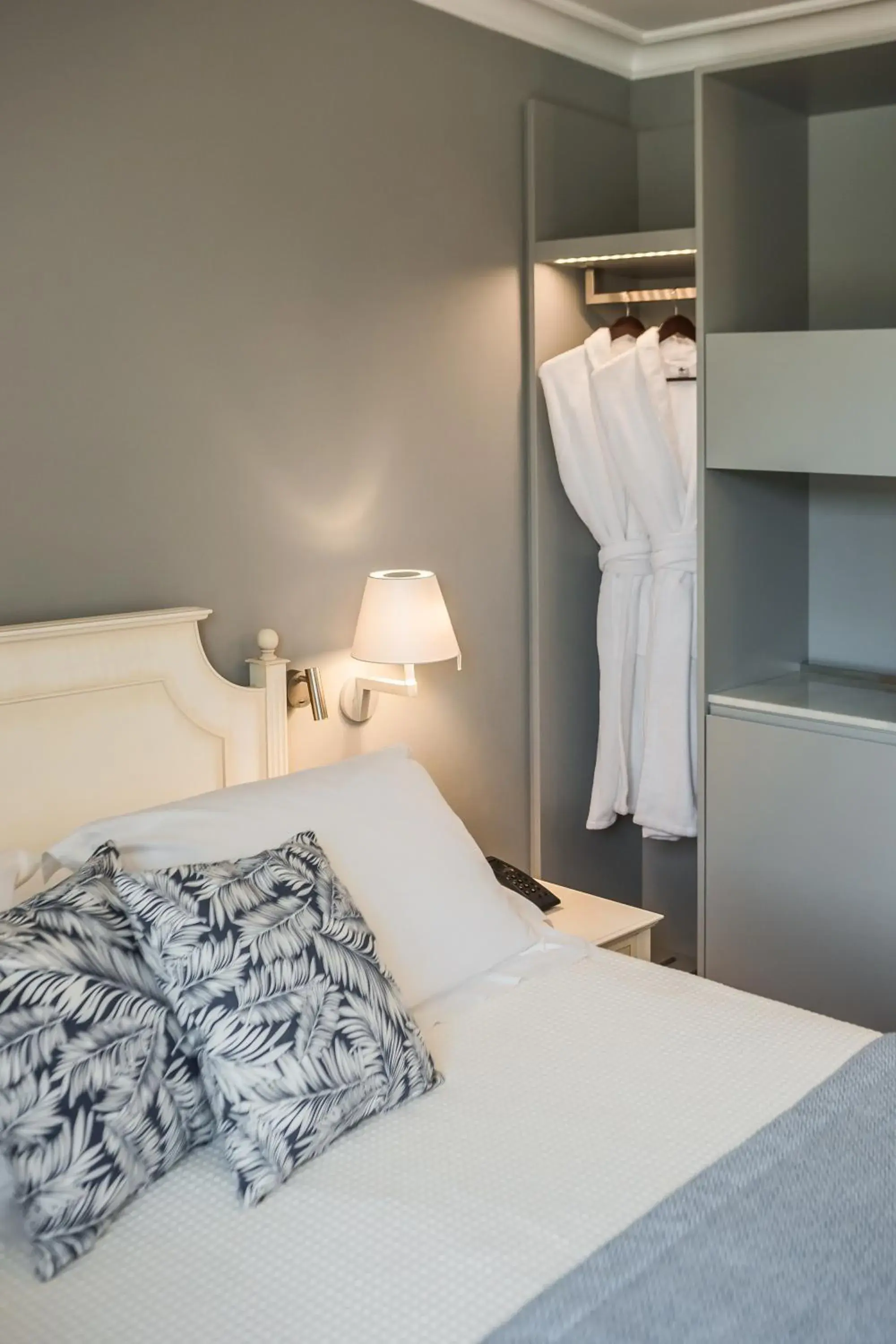 Bedroom, Bed in Aenos Hotel Bedroom, Bed in Aenos Hotel