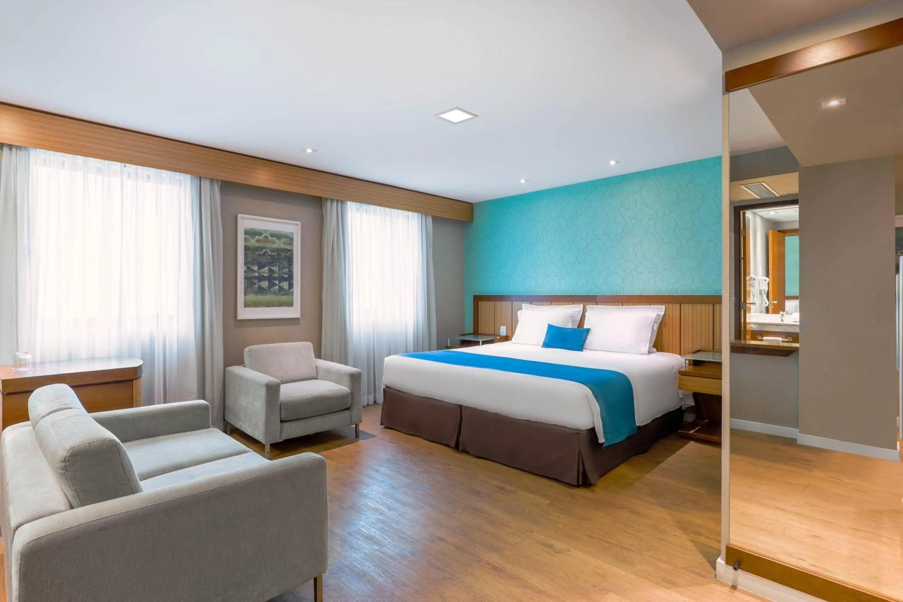 Bed in Wyndham Sao Paulo Ibirapuera Convention Plaza