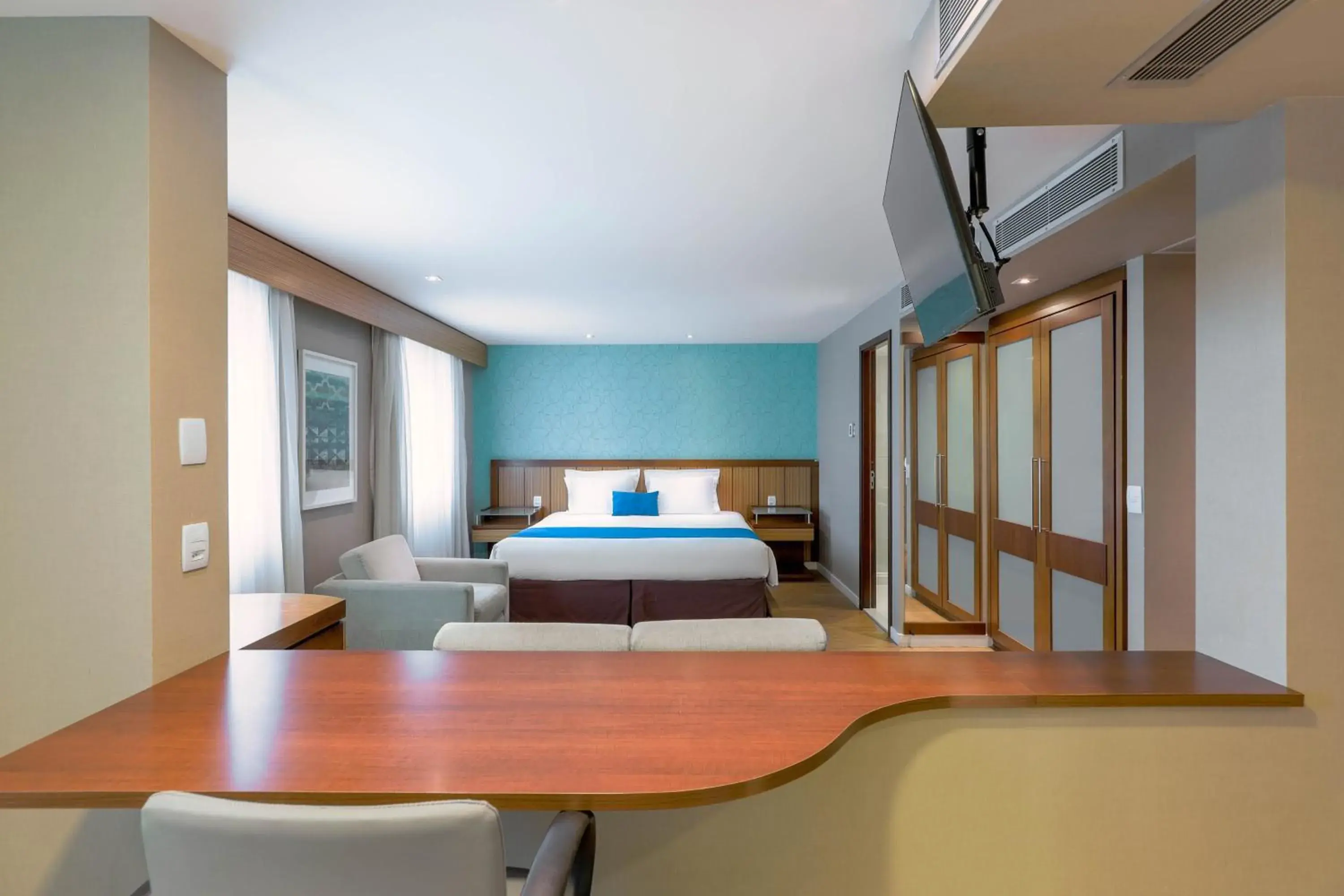 Executive Suite in Wyndham Sao Paulo Ibirapuera Convention Plaza Executive Suite in Wyndham Sao Paulo Ibirapuera Convention Plaza