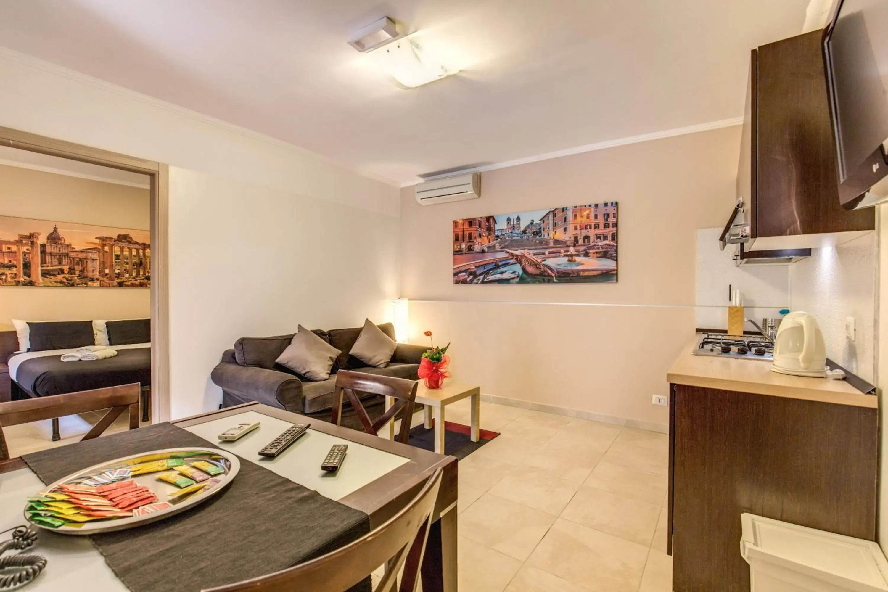 One-Bedroom Apartment - Ground Floor in Aurelia Vatican Apartments One-Bedroom Apartment - Ground Floor in Aurelia Vatican Apartments