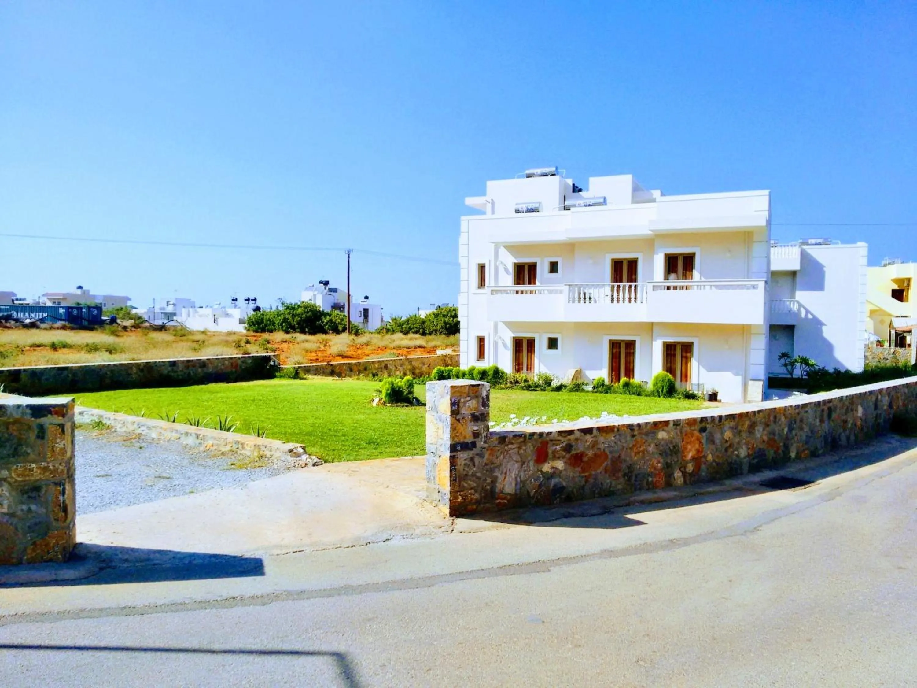 Property building in Casa Malena