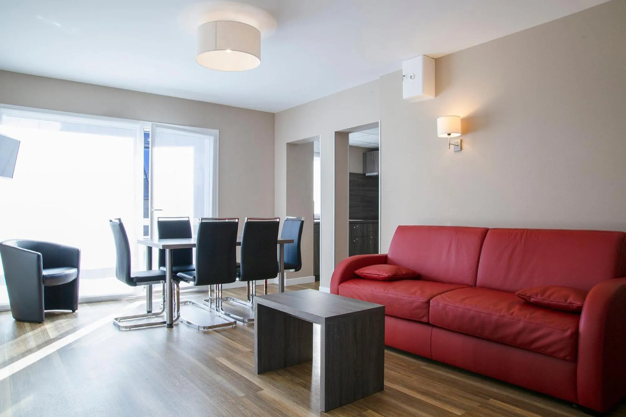 Seating Area in The Originals Boutique, Park Hôtel, Cholet (Qualys-Hotel)