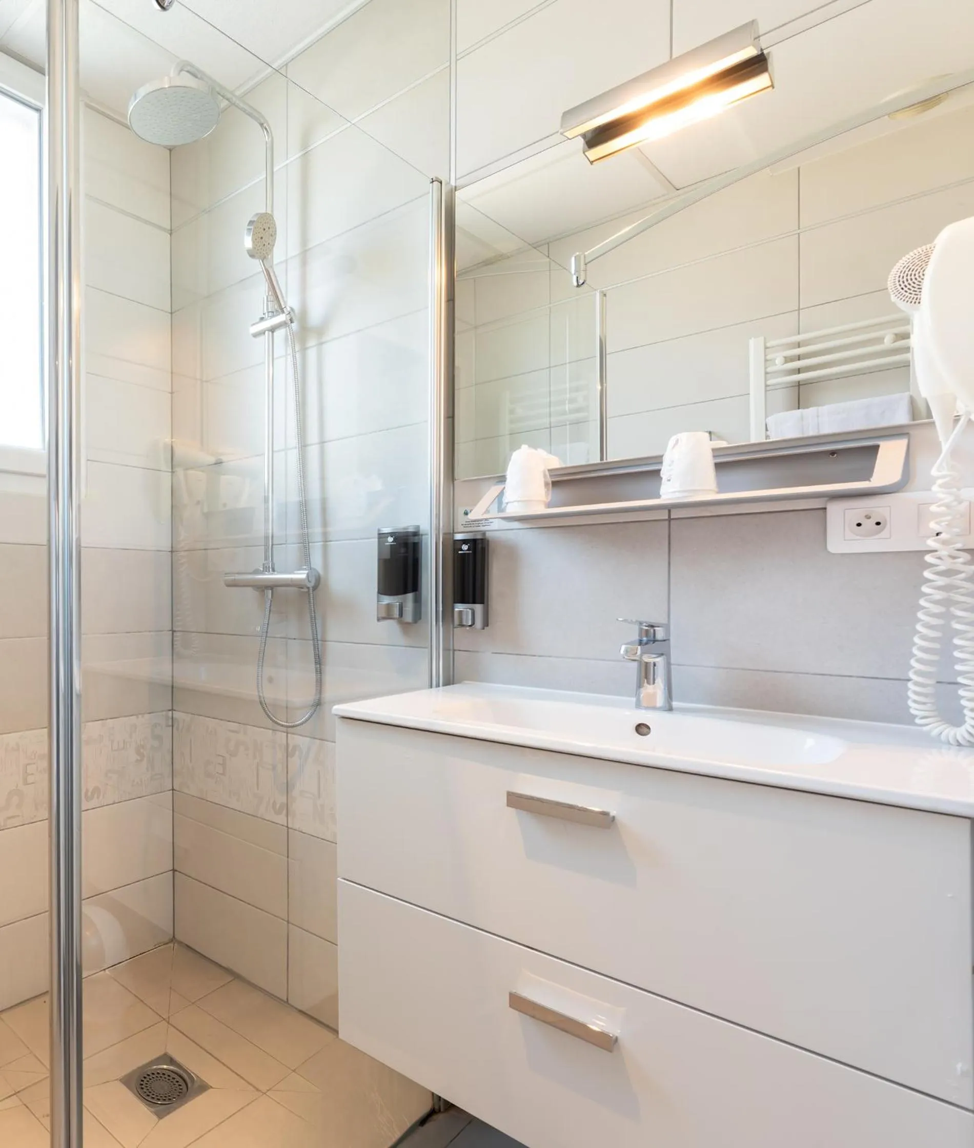 Bathroom in Park Hôtel & Appartements