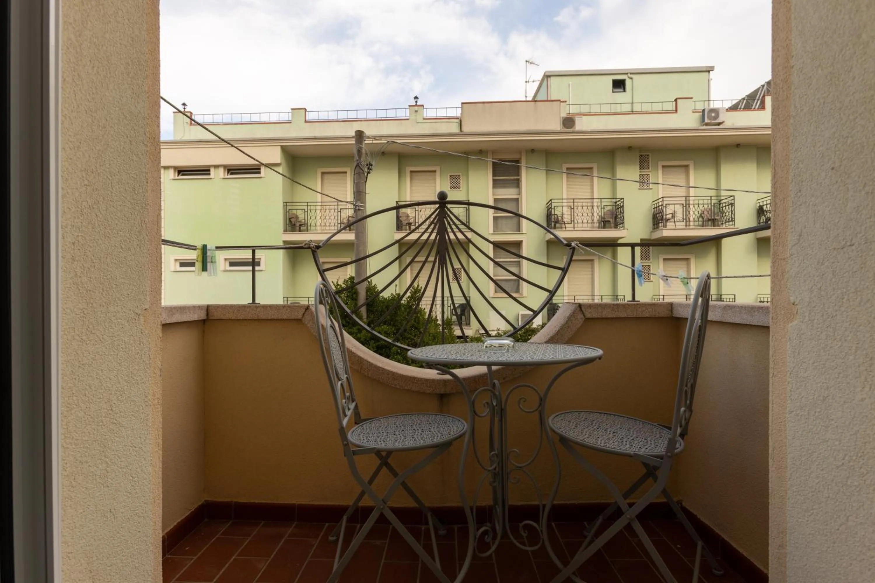 Balcony/Terrace in Hotel River fronte mare con piscina