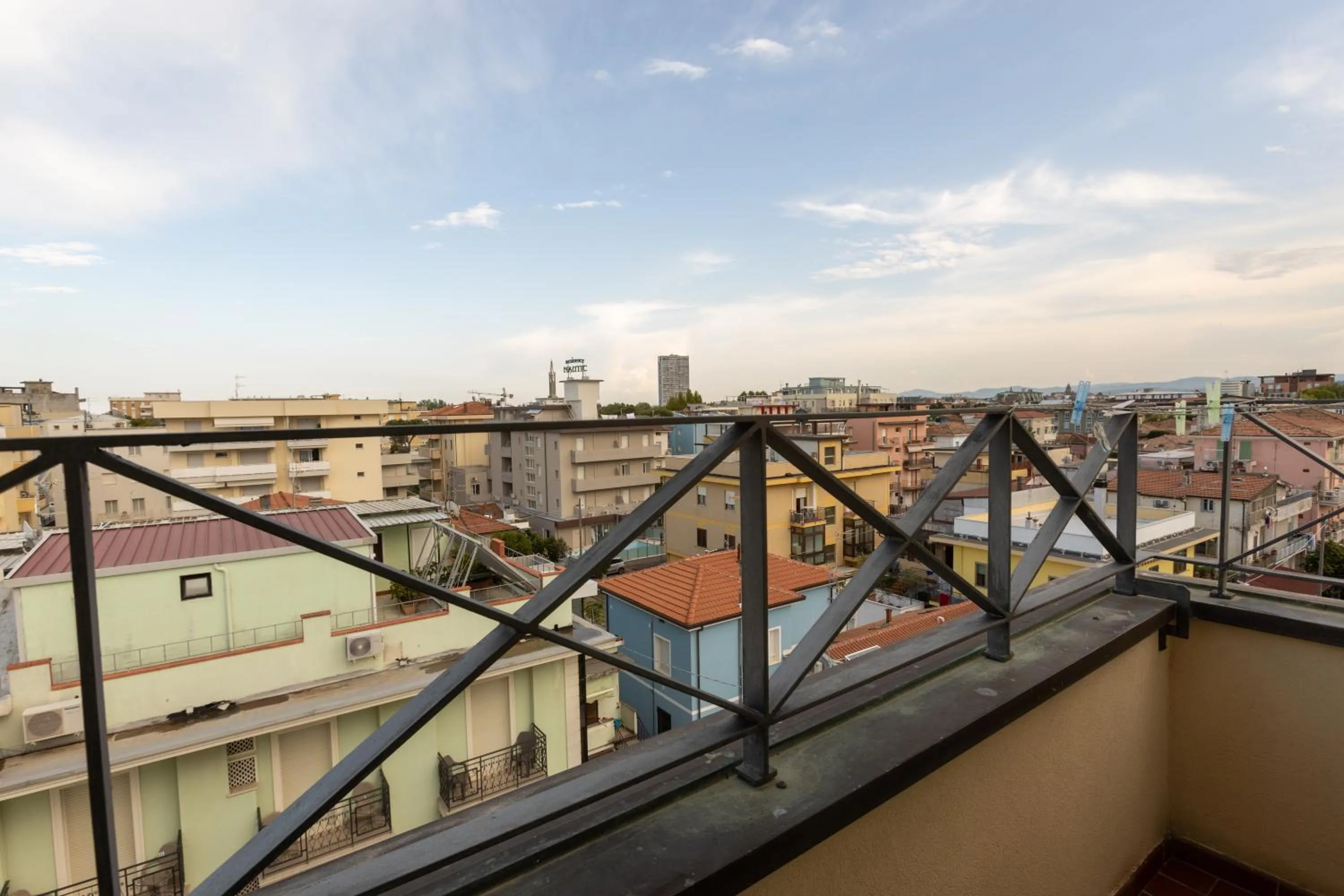 Day in Hotel River fronte mare con piscina