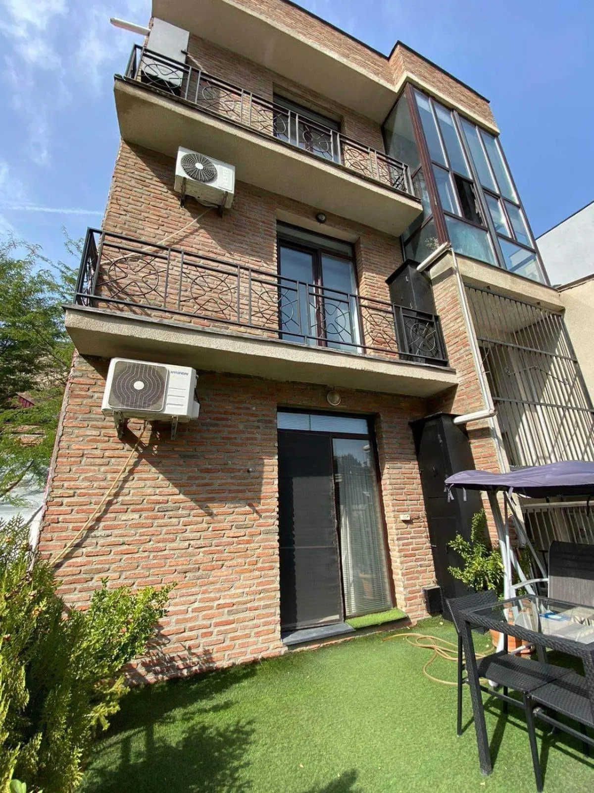 Brand New Apartment with Terrace