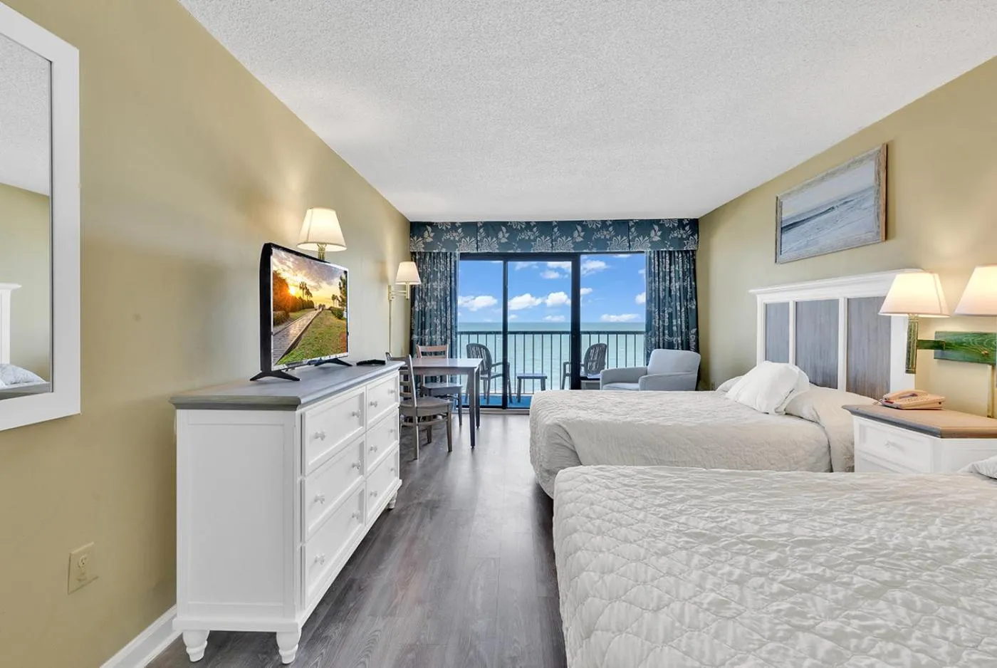 Bed in Windsurfer Hotel