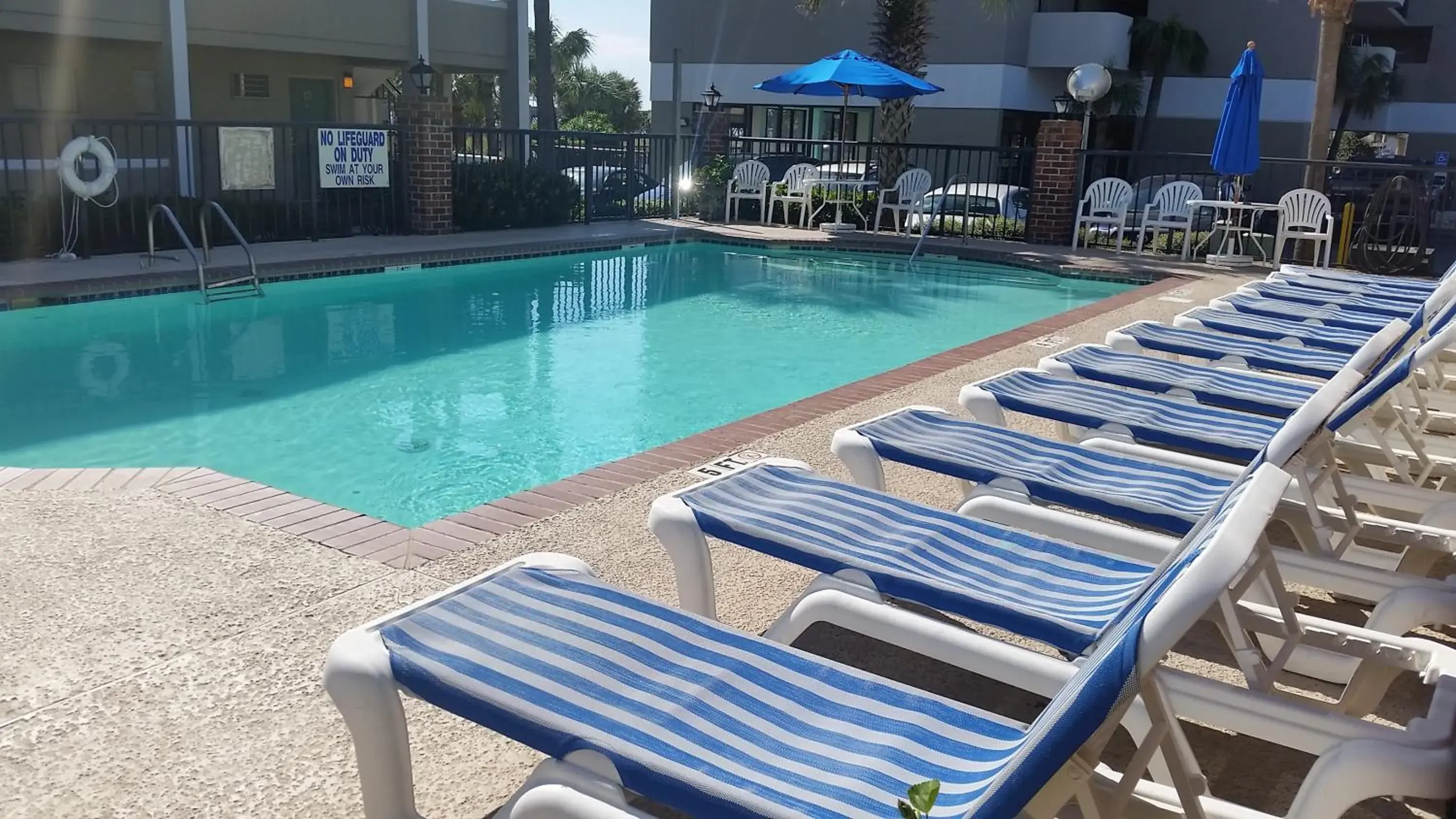 Swimming pool in Windsurfer Hotel Swimming pool in Windsurfer Hotel