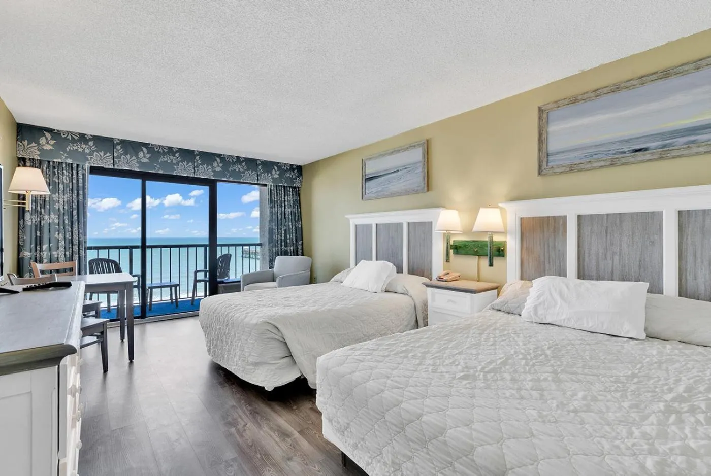 Bed in Windsurfer Hotel