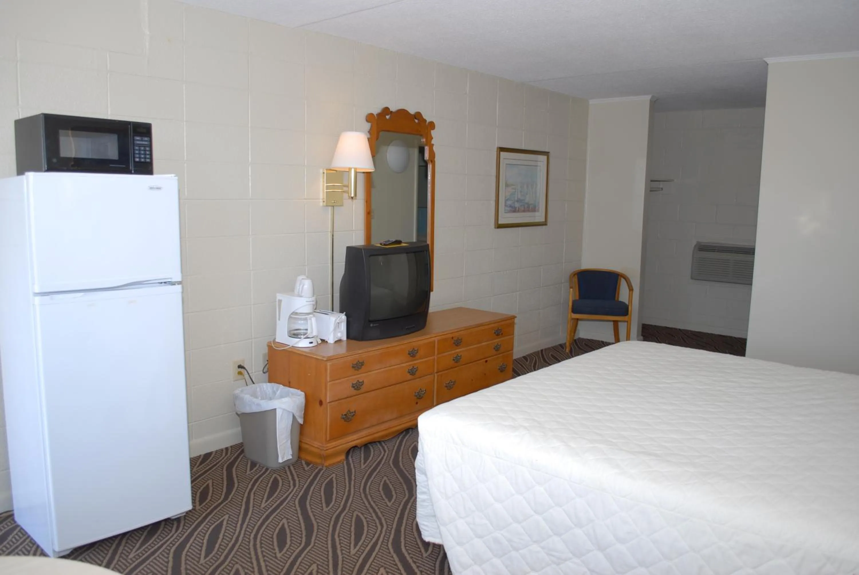 Admiral Motor Inn