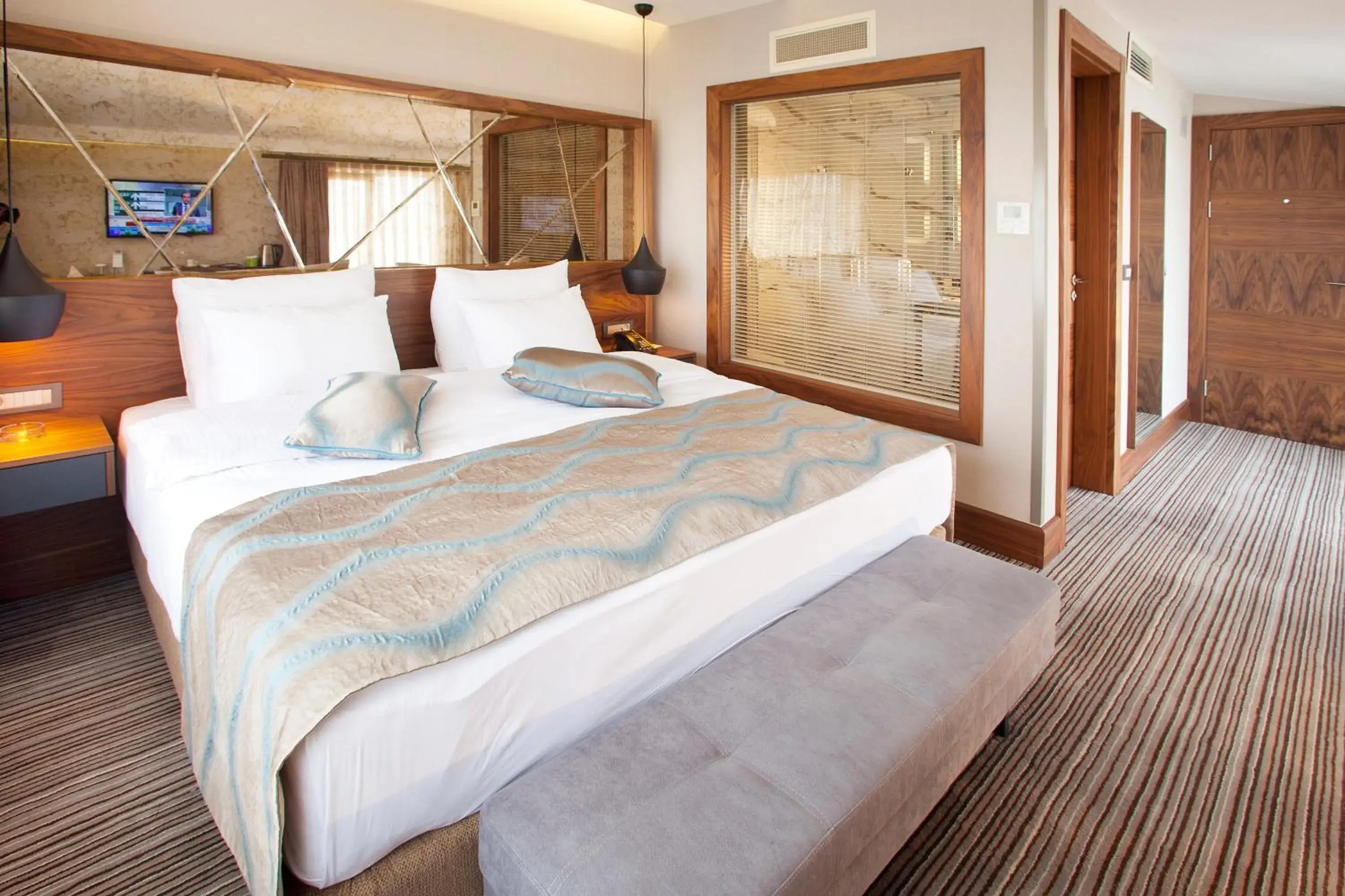 Deluxe Room - single occupancy in Artur Hotel Deluxe Room - single occupancy in Artur Hotel