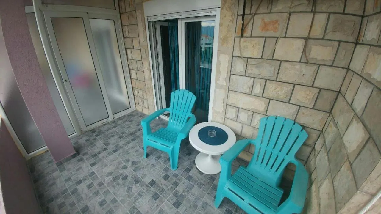 Seating area in Apartman Bećir