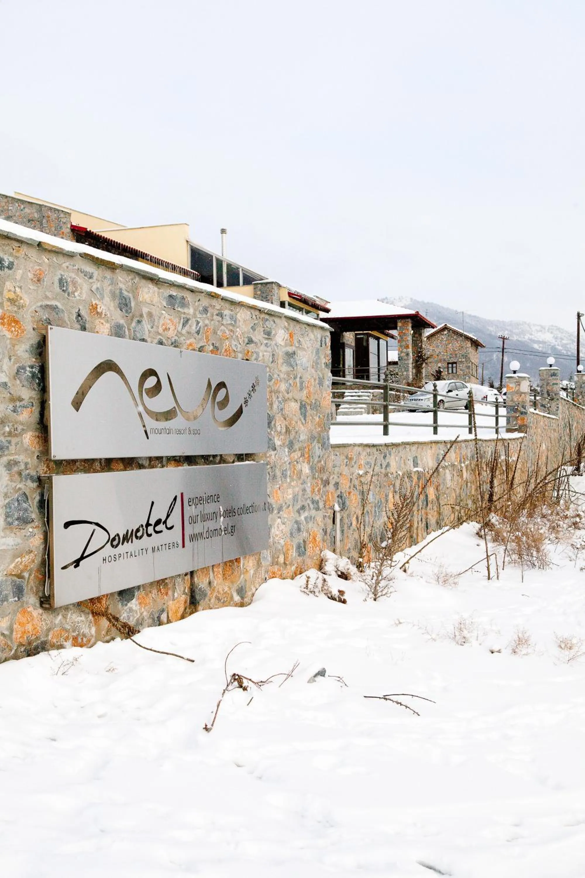 Facade/entrance in Domotel Neve Mountain Resort