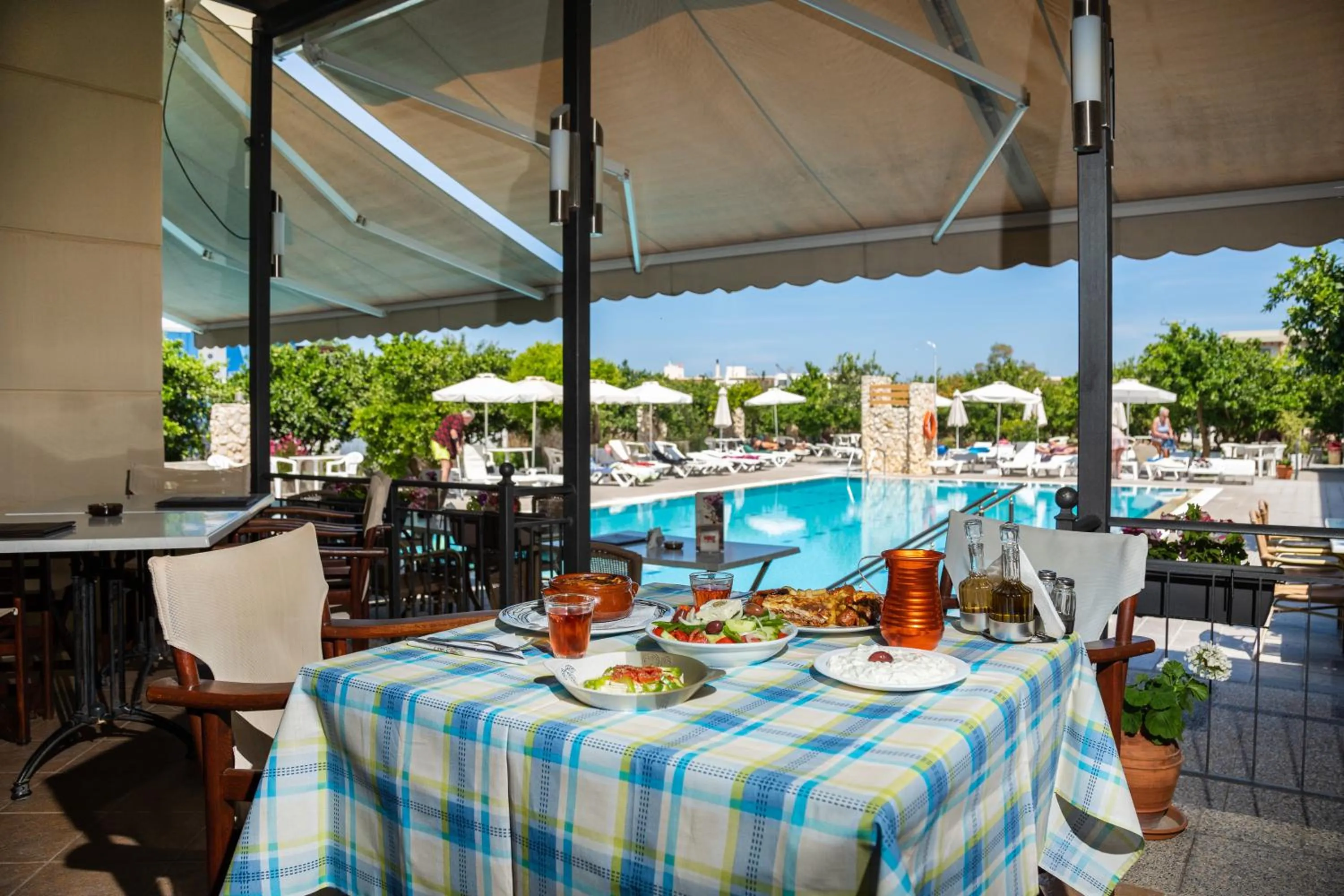 Restaurant/places to eat in Ilyssion Holidays Hotel
