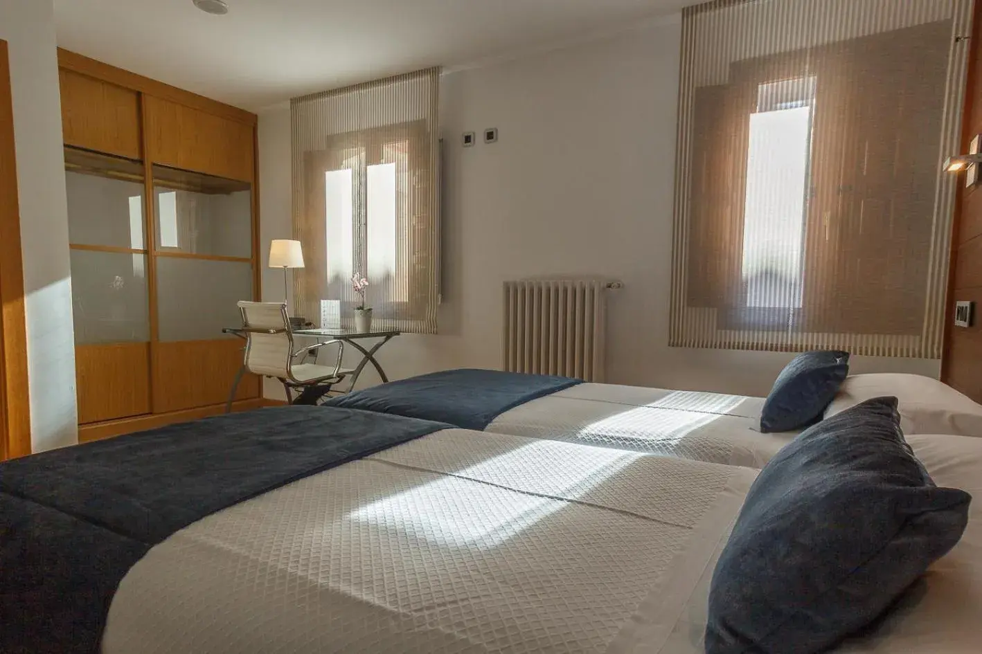 Double Room in Hospederia Seminario Conciliar de San Julián Double Room in Hospederia Seminario Conciliar de San Julián