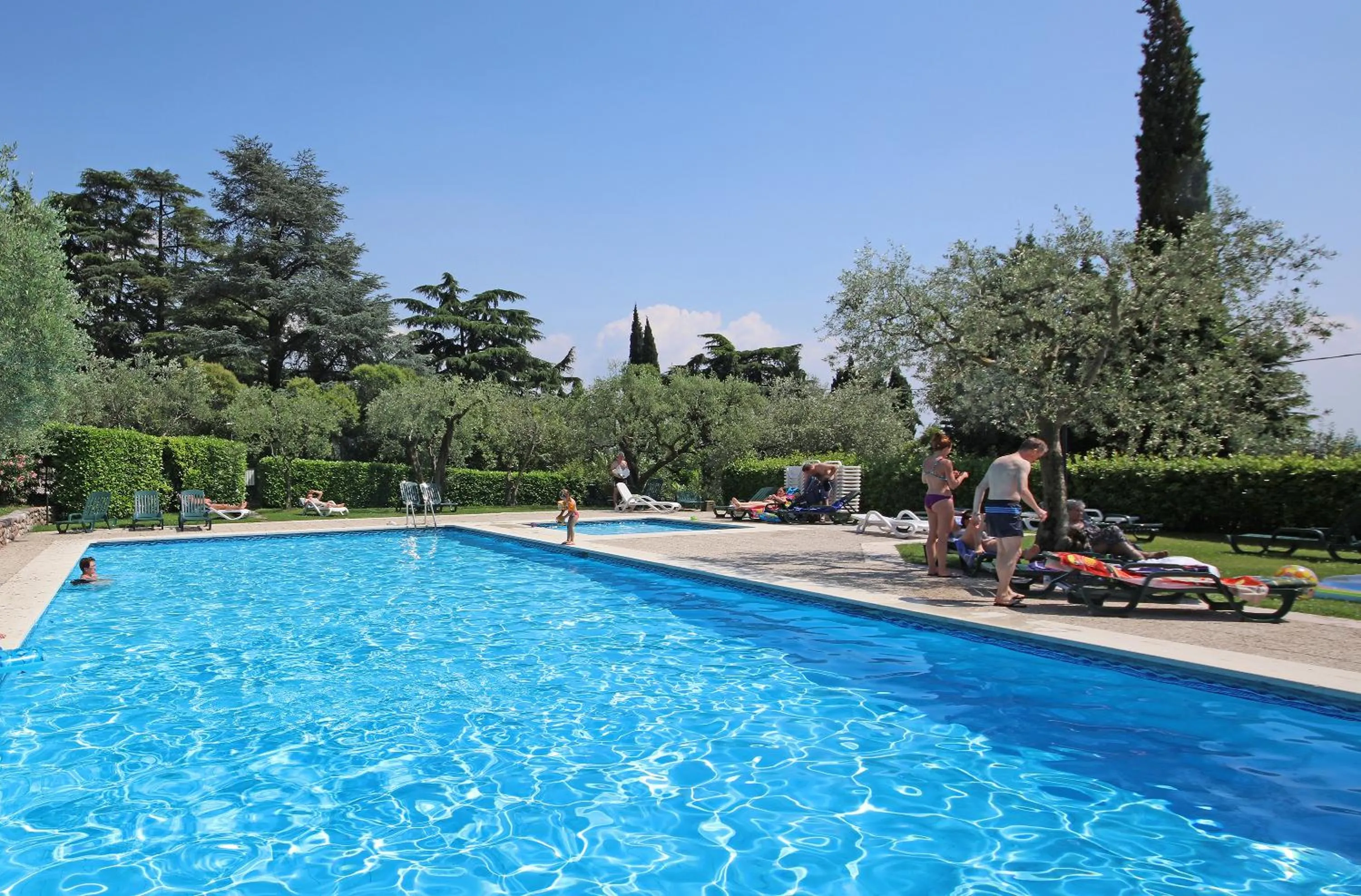 Swimming pool in Appartamenti Pratone