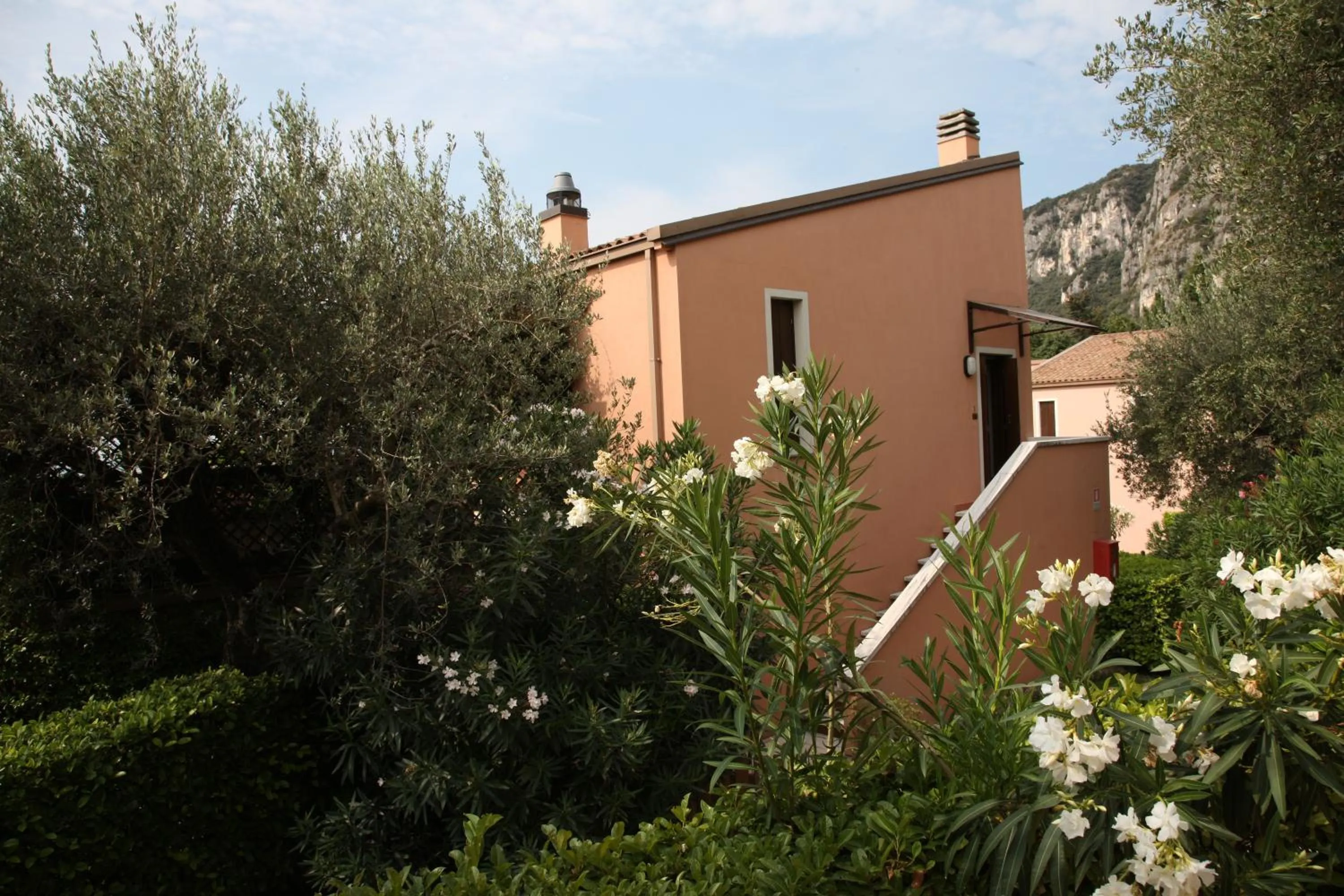 Facade/entrance in Appartamenti Pratone