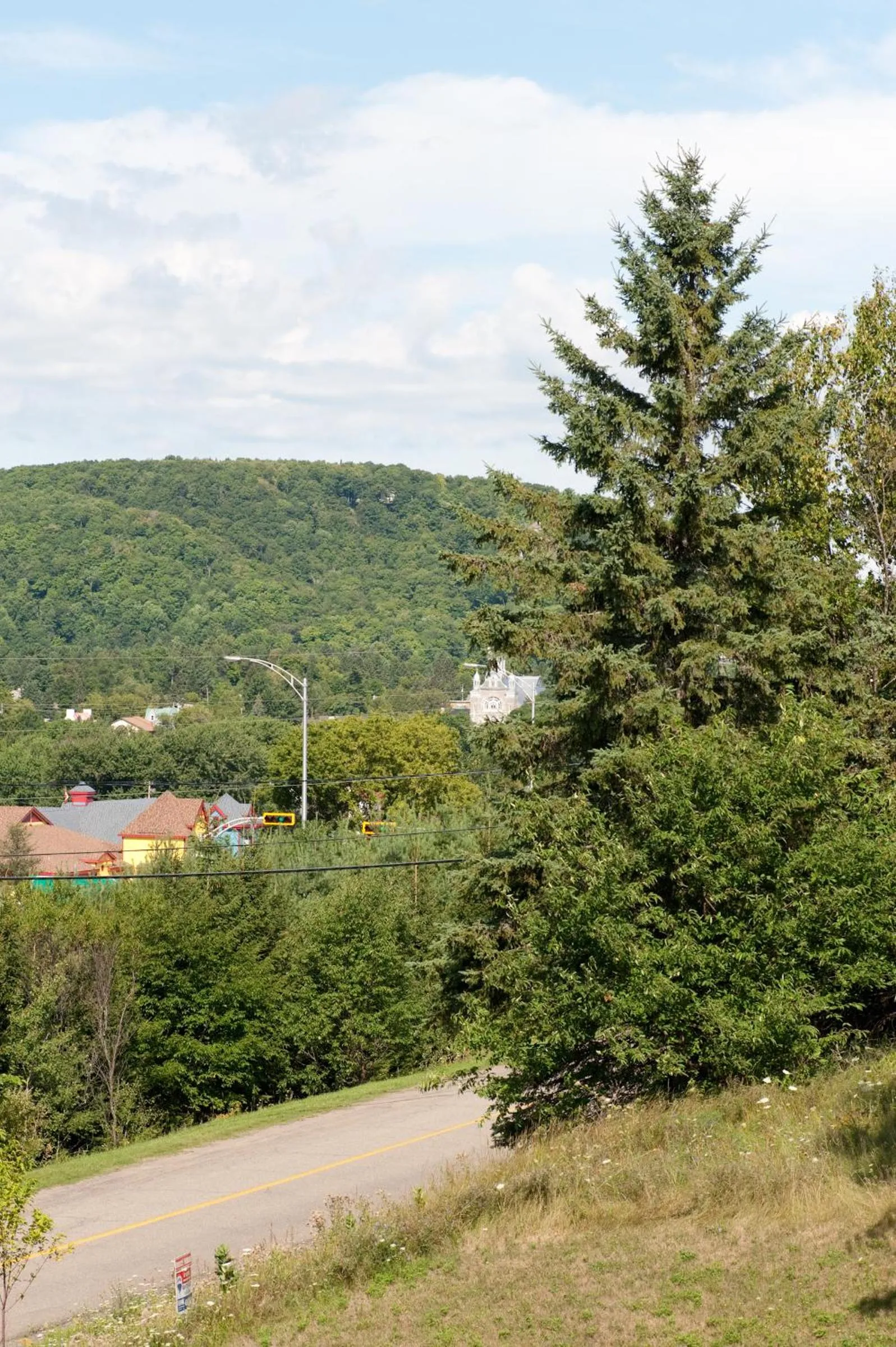 City view in Hotel St-Sauveur