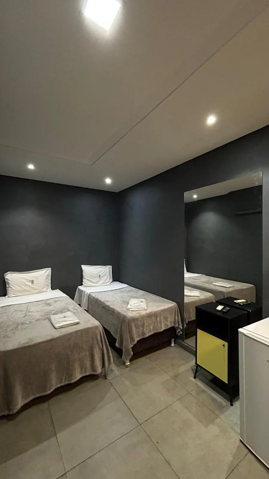 Superior King Suite in Ipanema Beach Hostel