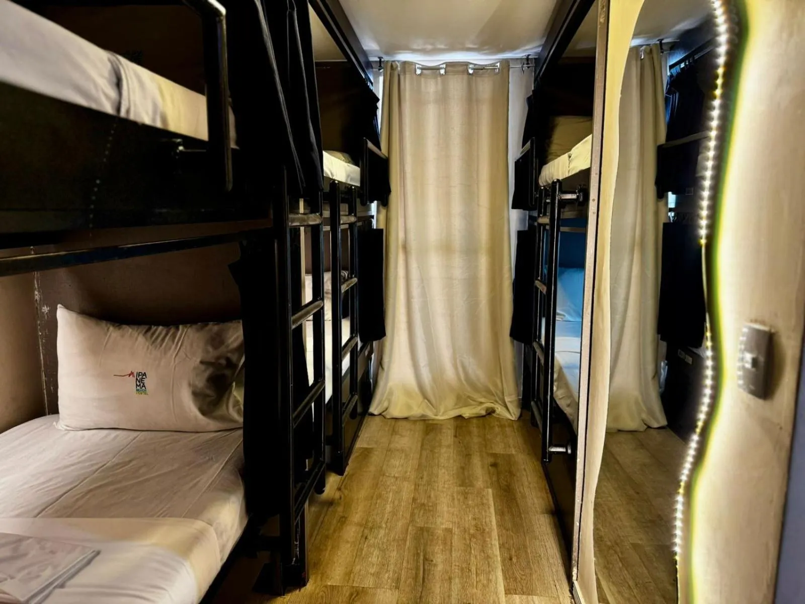 Bed in Ipanema Beach Hostel