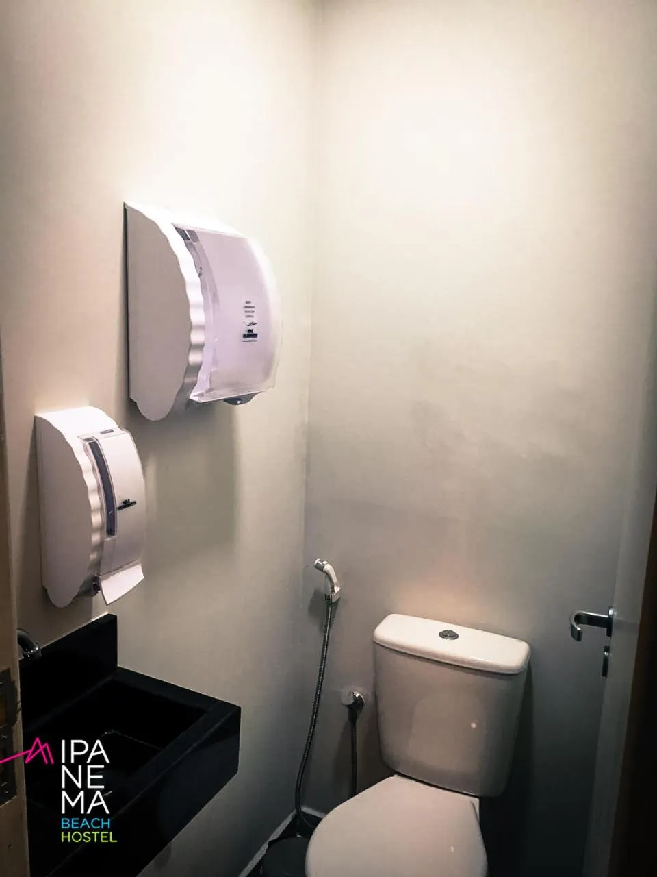 Bathroom in Ipanema Beach Hostel