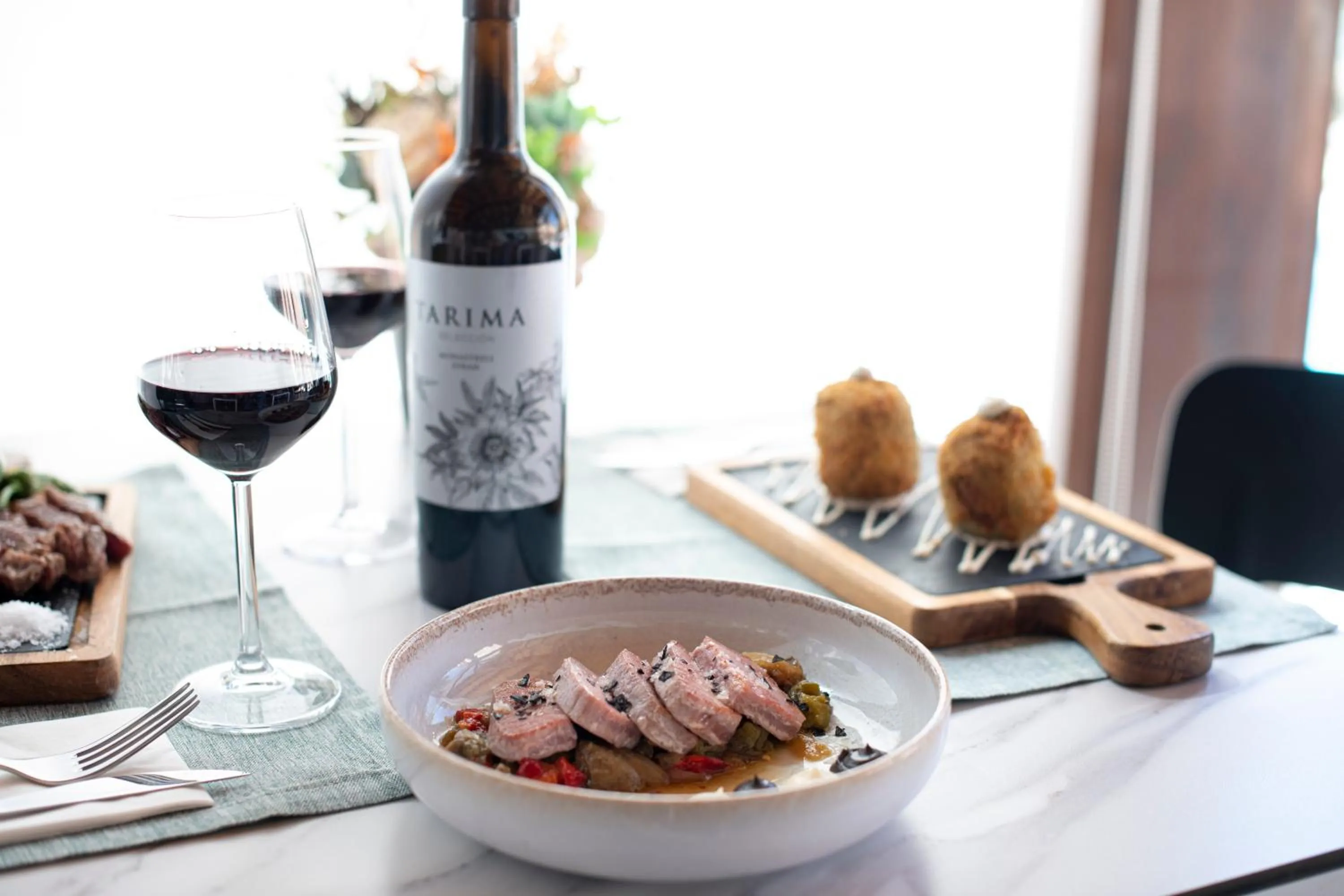 Restaurant/places to eat in Hotel Boutique Calas de Alicante