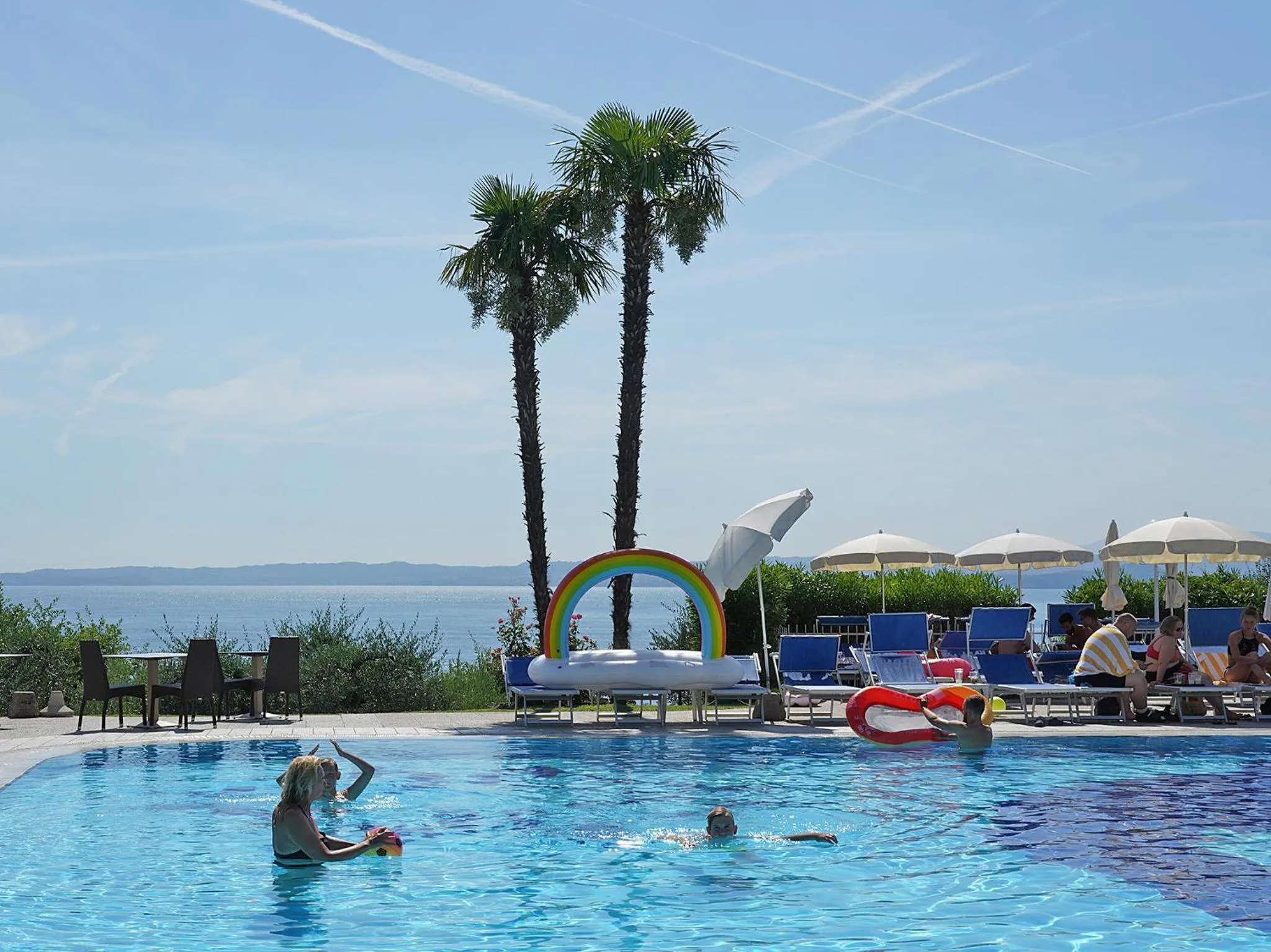 People in Residence Arca