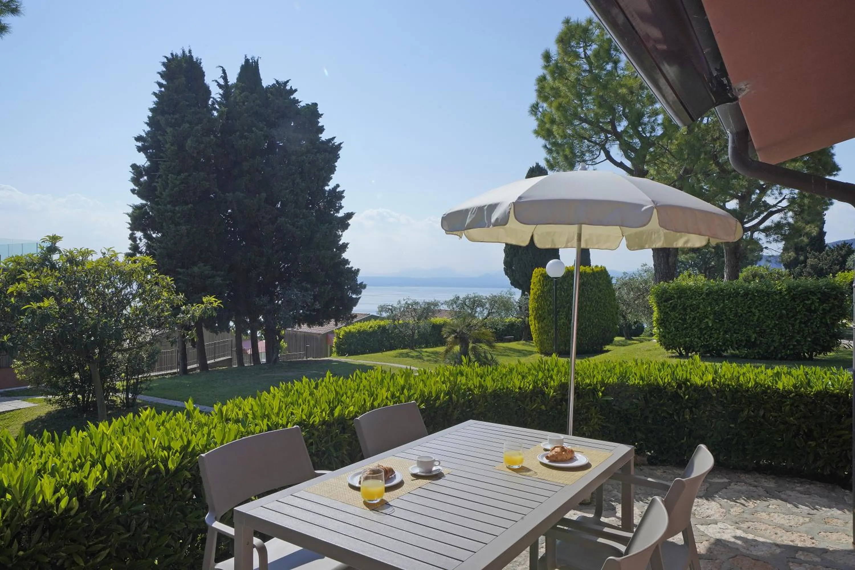 Garden view in Residence Arca