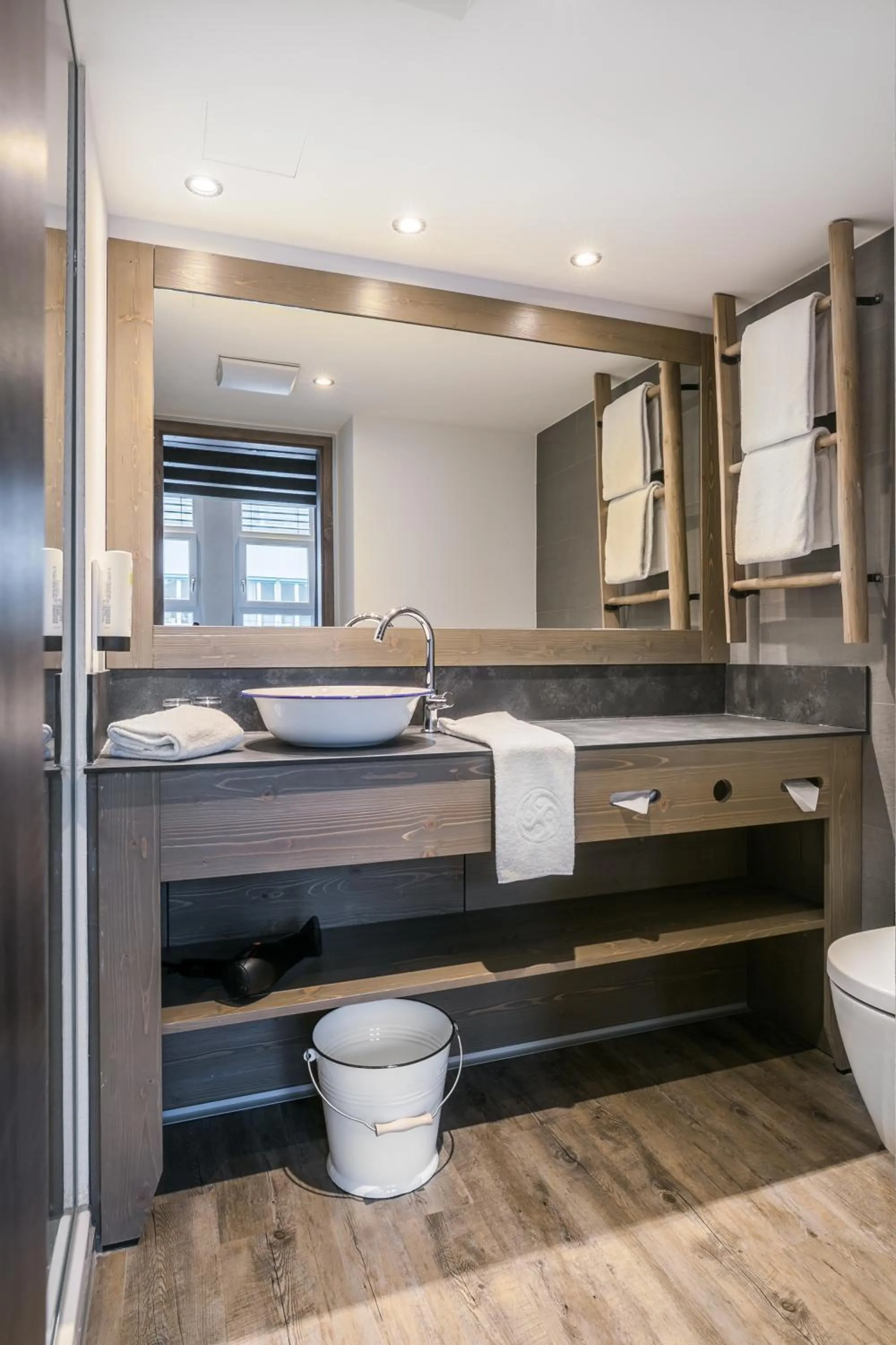 Bathroom in Cocoon Hauptbahnhof