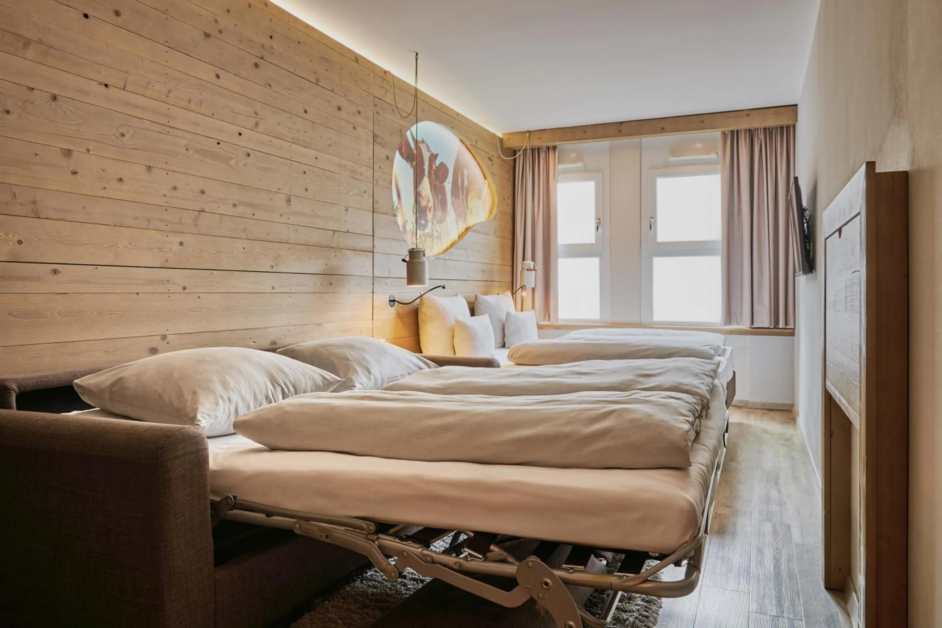 Photo of the whole room, Bed in Cocoon Hauptbahnhof