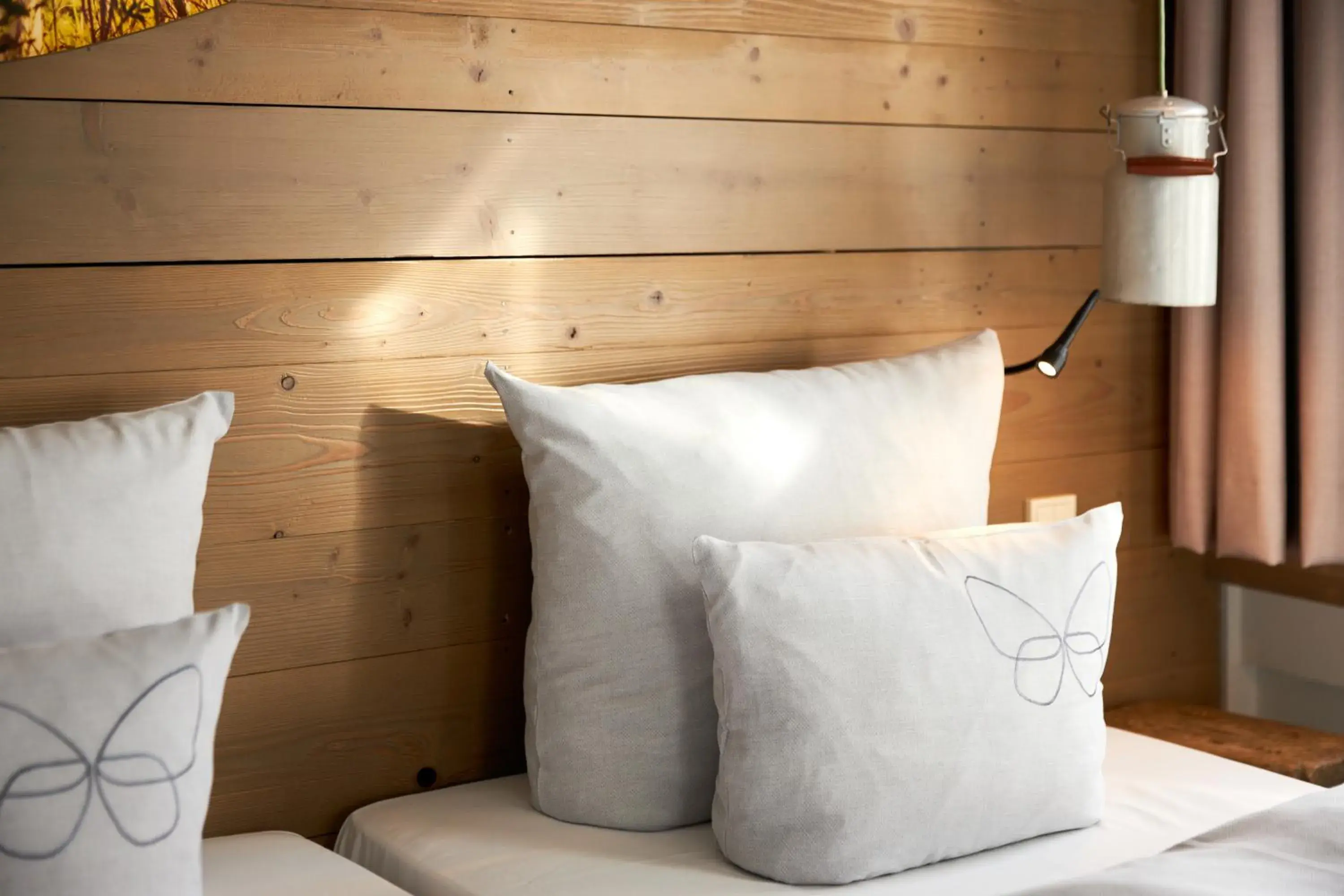 Decorative detail, Bed in Cocoon Hauptbahnhof Decorative detail, Bed in Cocoon Hauptbahnhof