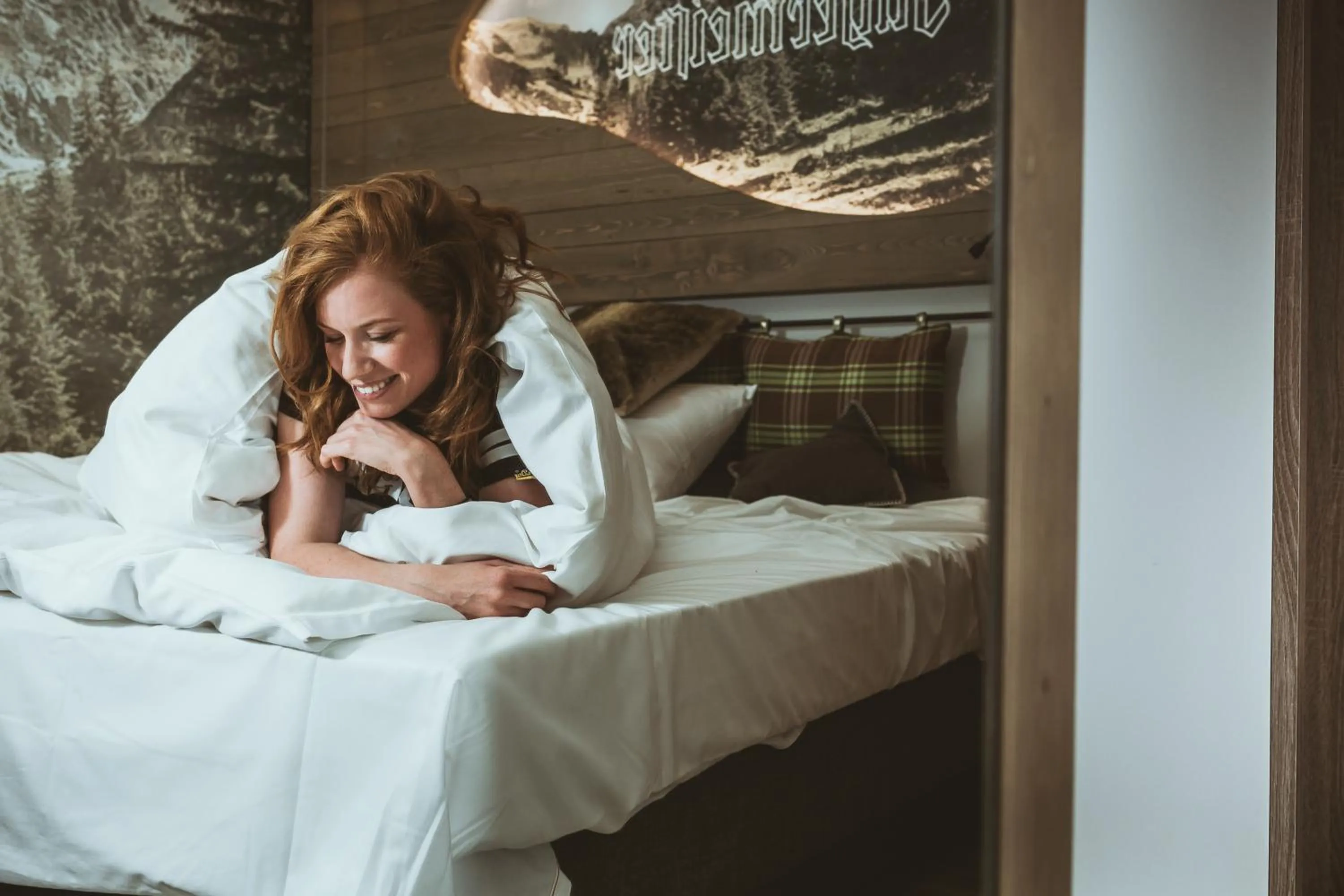 Photo of the whole room, Bed in Cocoon Hauptbahnhof