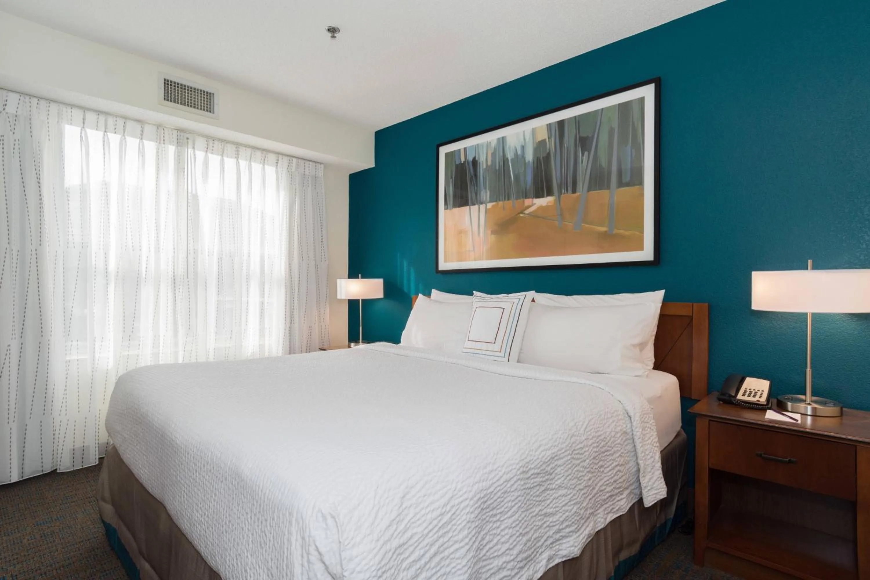 Photo of the whole room, Bed in Residence Inn by Marriott Lake Norman