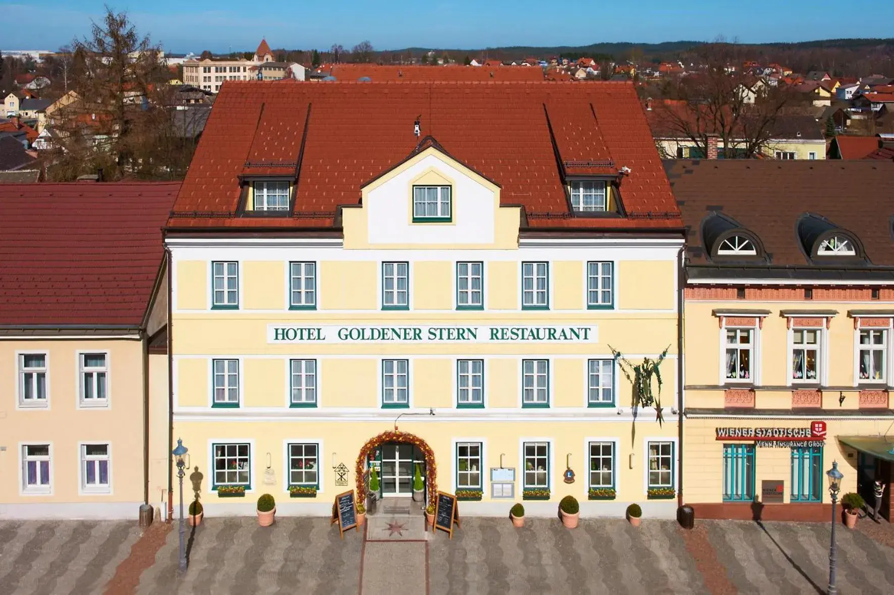 Facade/entrance in Hotel & Restaurant Stern Facade/entrance in Hotel & Restaurant Stern