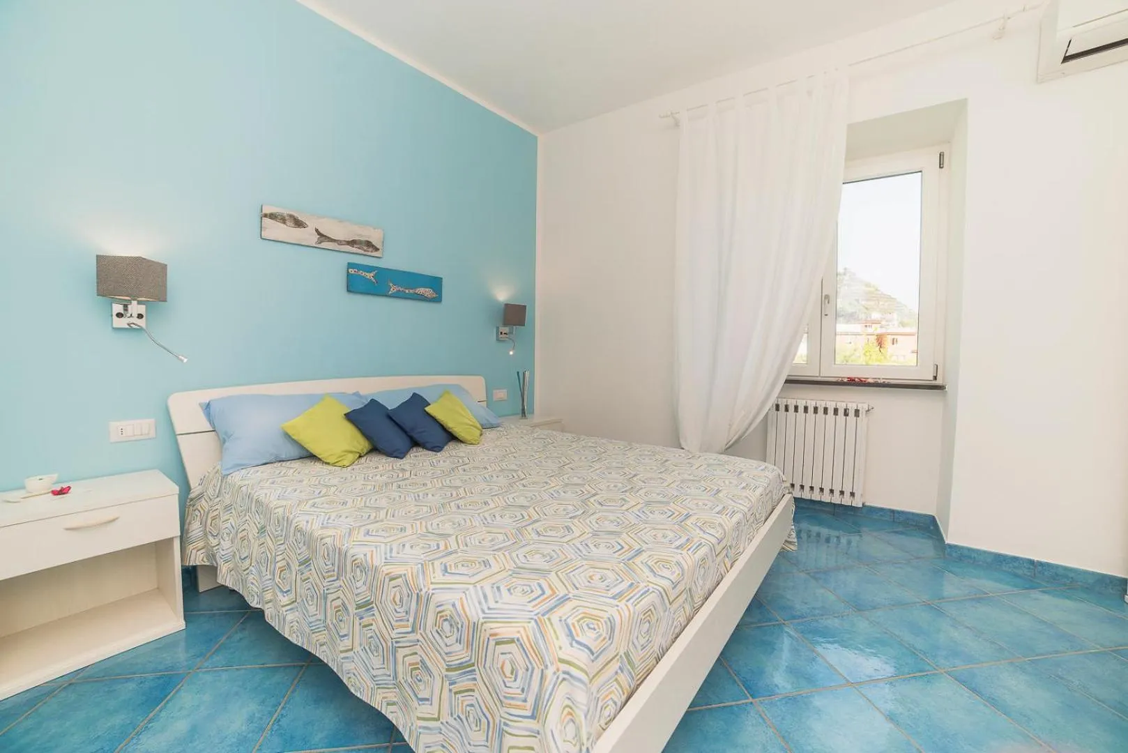 Bed in Aquarius Maiori B&B