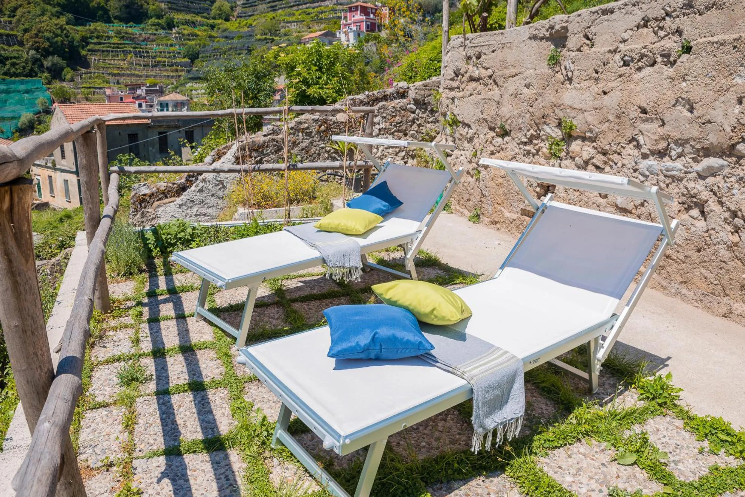 Patio in Aquarius Maiori B&B