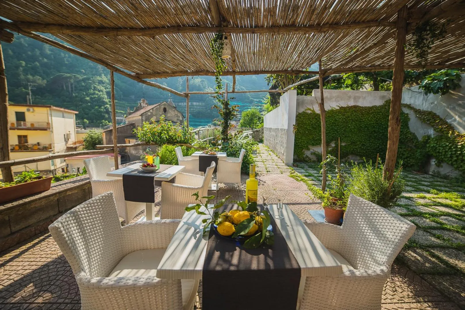 Garden in Aquarius Maiori B&B